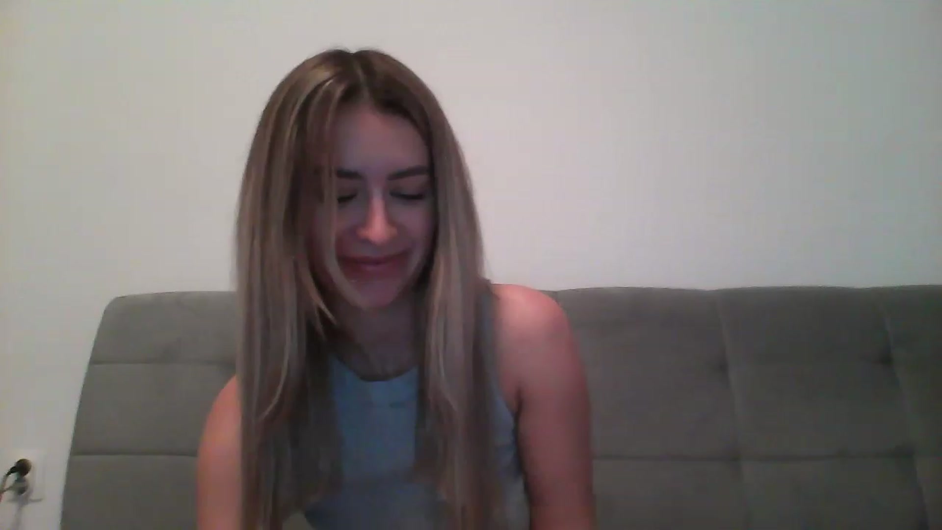 Gallery image thumbnail from Elin39's myfreecams stream on, 04/05/2023, 15:34 image 2 of 20