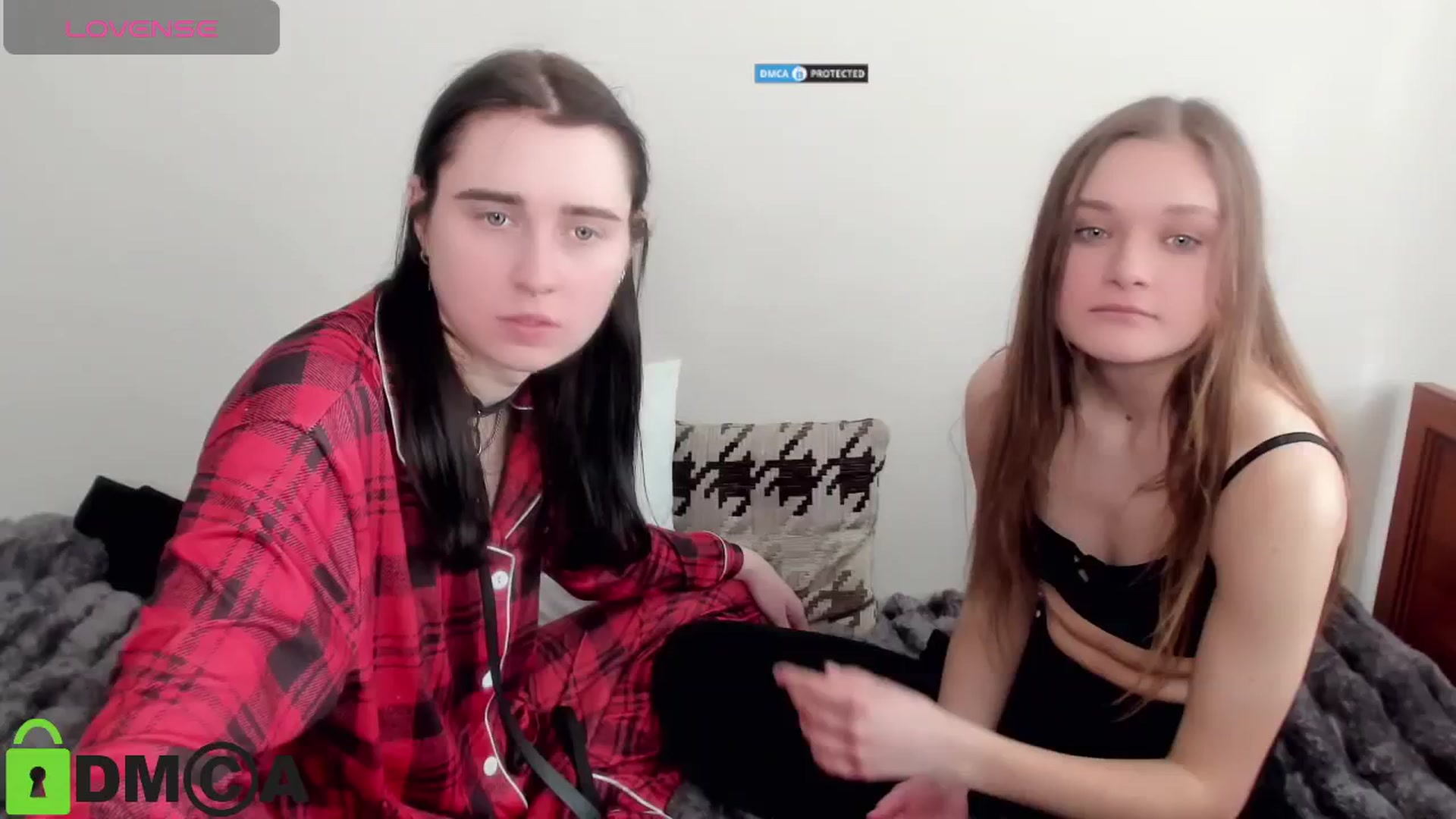 Gallery image thumbnail from Elina_XX's myfreecams stream on, 03/15/2026, 12:58 image 15 of 20