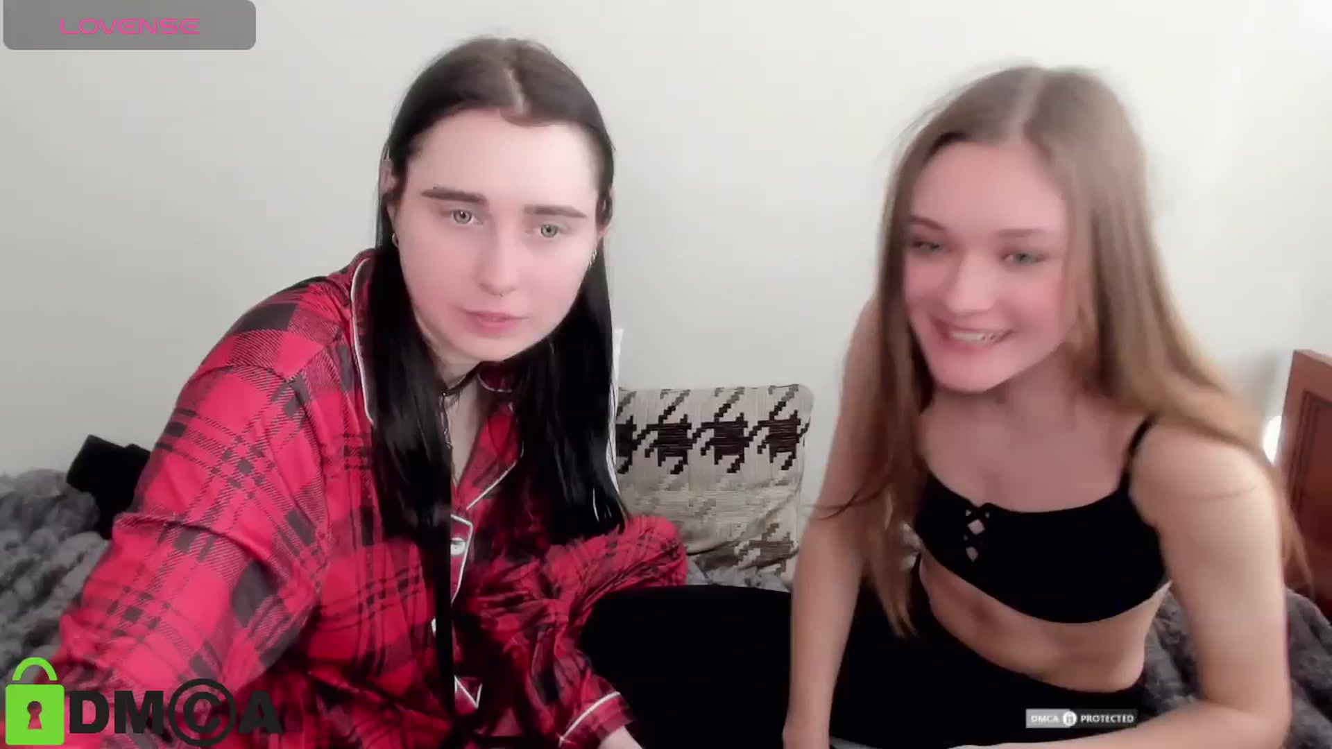 Gallery image thumbnail from Elina_XX's myfreecams stream on, 03/15/2026, 12:58 image 4 of 20