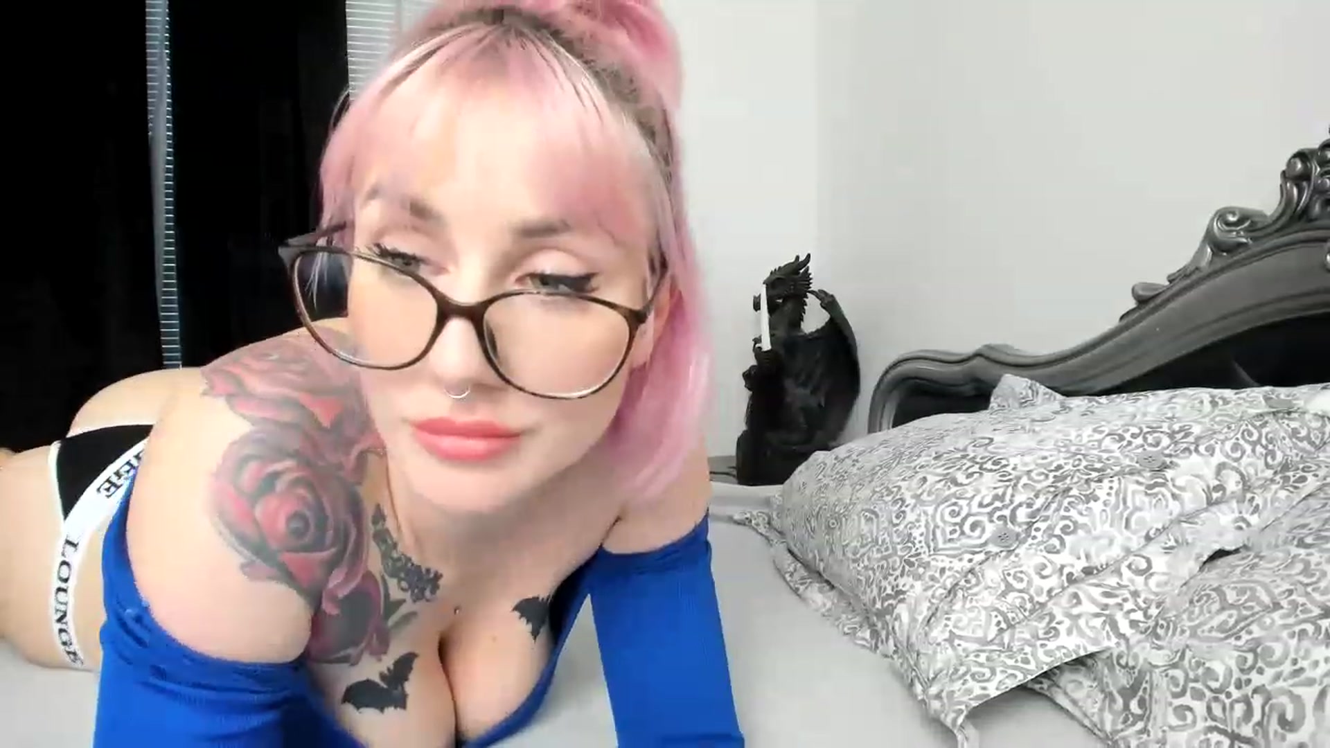 Gallery image thumbnail from Elis_Bathory's myfreecams stream on, 01/20/2023, 08:08 image 19 of 20