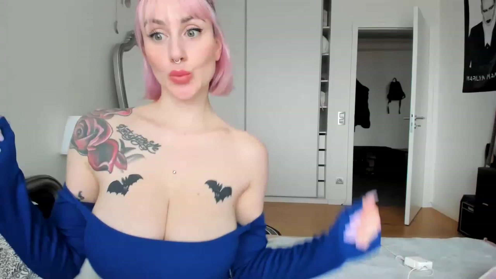 Gallery image thumbnail from Elis_Bathory's myfreecams stream on, 01/20/2023, 11:07 image 4 of 20