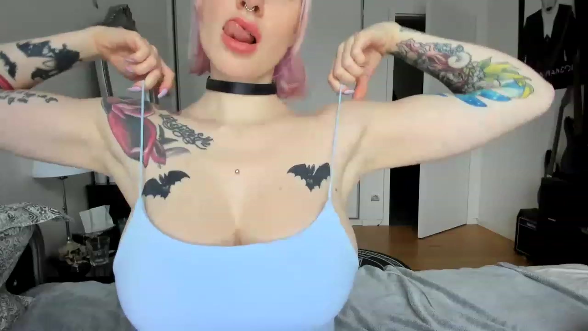 Gallery image thumbnail from Elis_Bathory's myfreecams stream on, 01/25/2023, 14:21 image 6 of 20