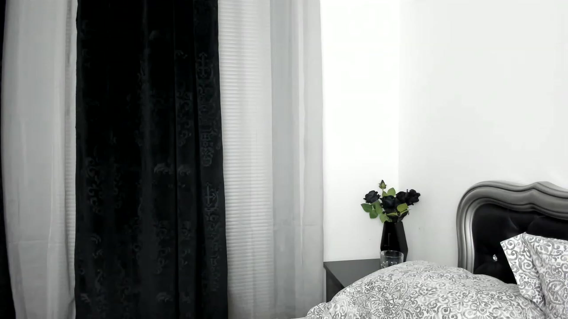 Gallery image thumbnail from Elis_Bathory's myfreecams stream on, 03/14/2023, 20:52 image 13 of 20