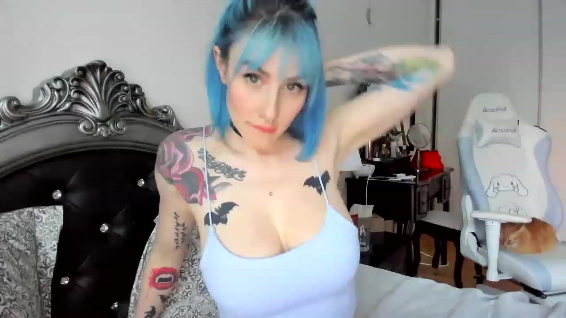 Gallery image thumbnail from Elis_Bathory's myfreecams stream on, 05/15/2023, 18:34 image 8 of 20