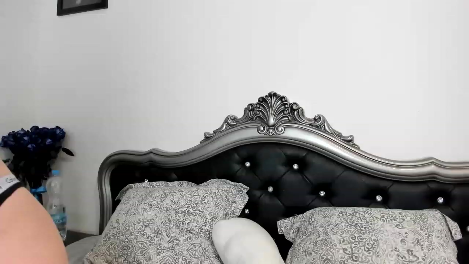 Gallery image thumbnail from Elis_Bathory's myfreecams stream on, 05/22/2023, 20:21 image 4 of 20