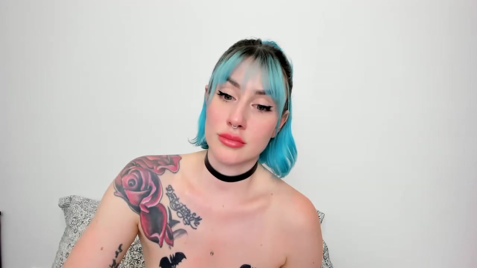 Gallery image thumbnail from Elis_Bathory's myfreecams stream on, 06/20/2023, 19:16 image 6 of 20