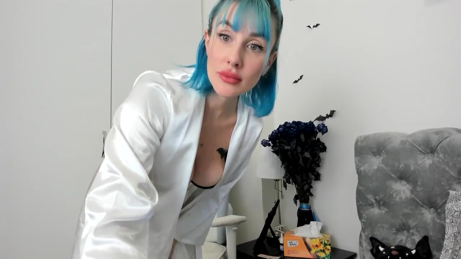 Gallery image thumbnail from Elis_Bathory's myfreecams stream on, 09/15/2023, 16:12 image 15 of 20