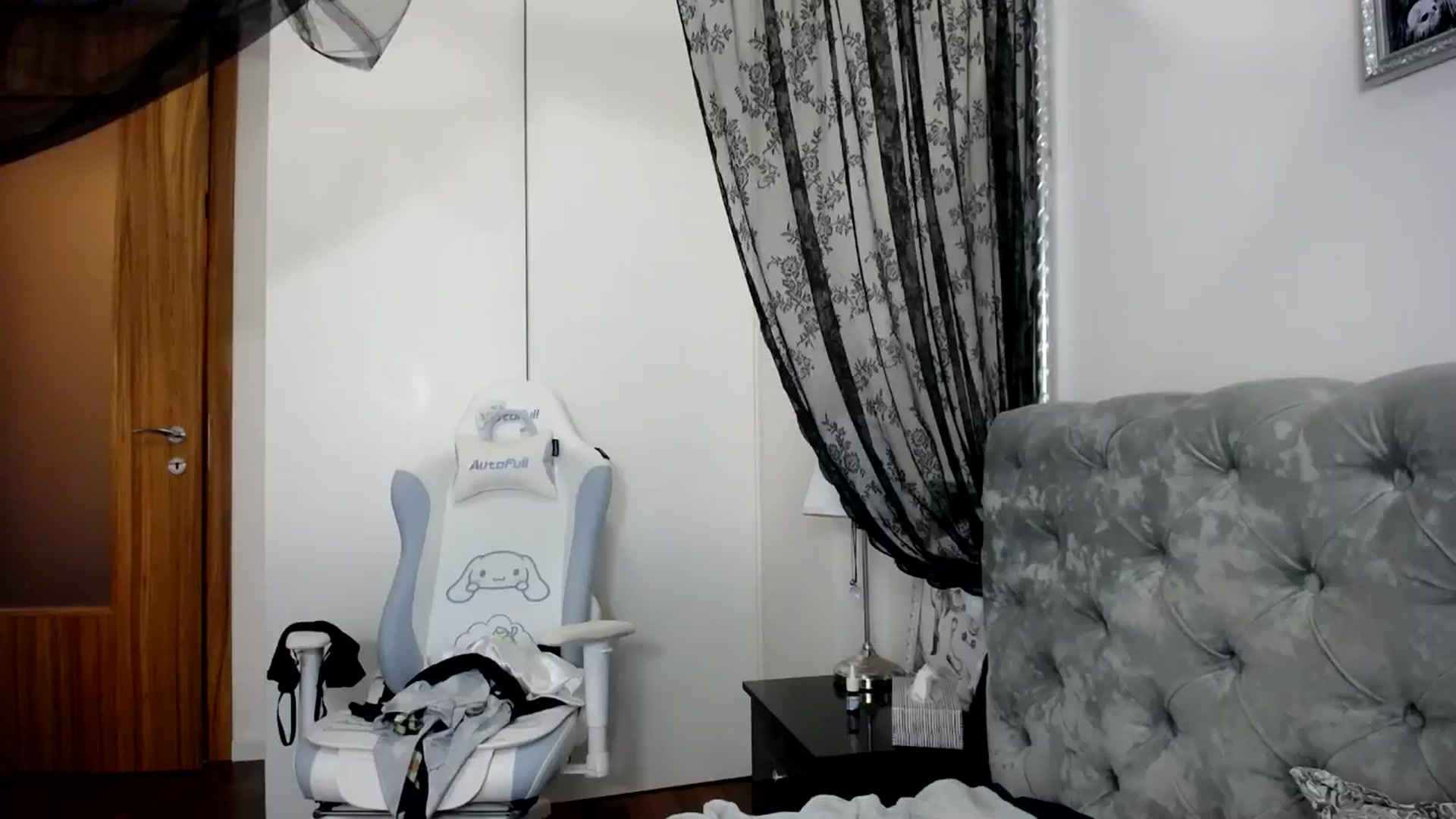Gallery image thumbnail from Elis_Bathory's myfreecams stream on, 08/23/2024, 15:59 image 7 of 20