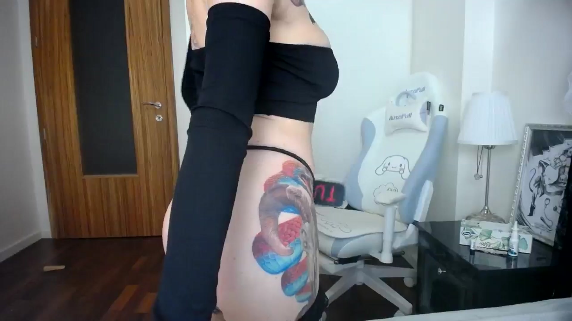 Gallery image thumbnail from Elis_Bathory's myfreecams stream on, 10/10/2024, 11:55 image 17 of 20