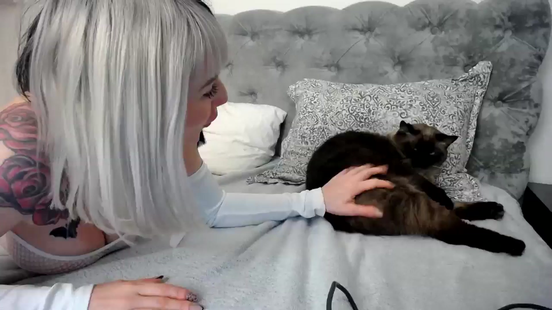 Gallery image thumbnail from Elis_Bathory's myfreecams stream on, 02/04/2025, 12:11 image 1 of 20