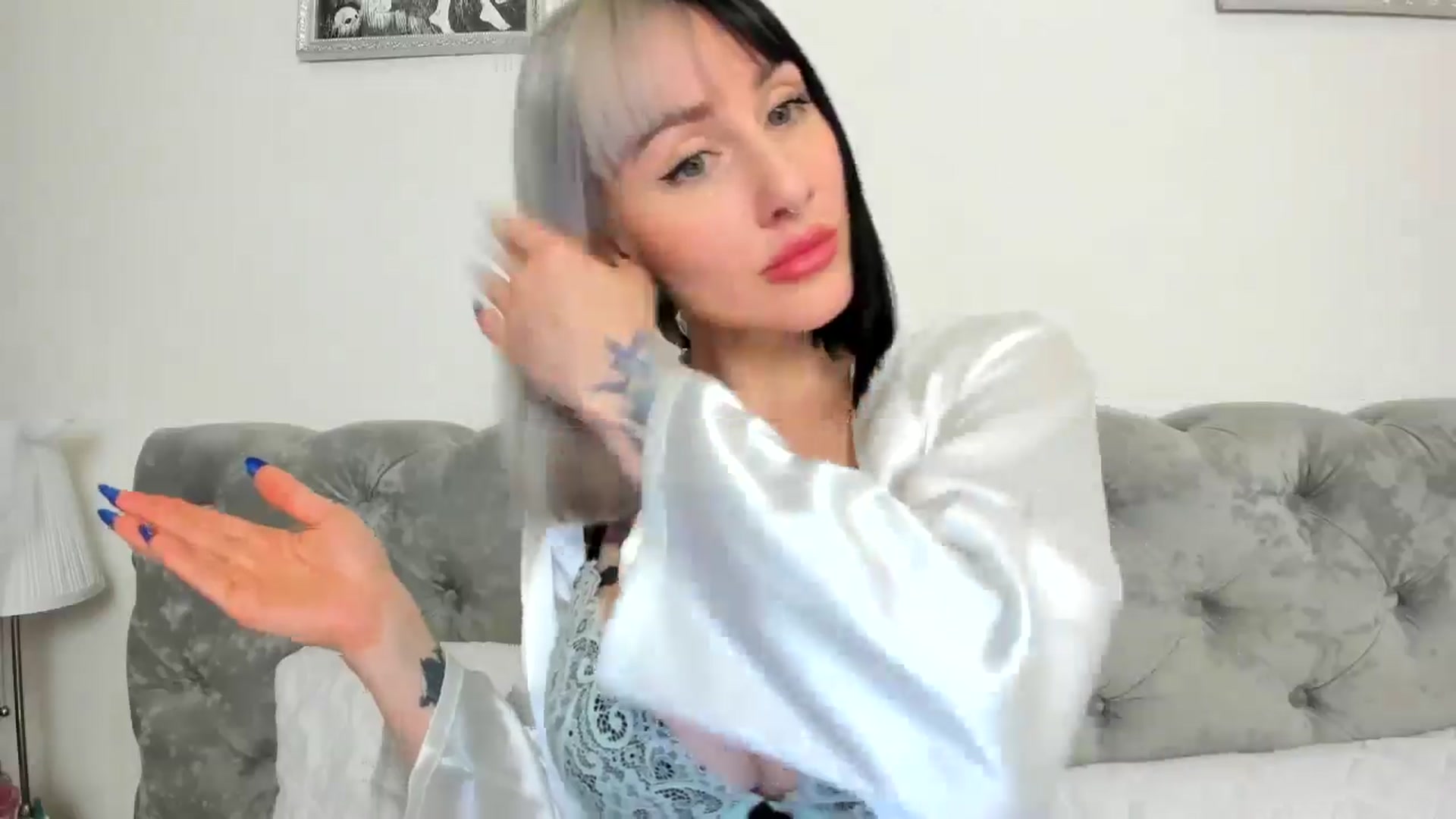 Gallery image thumbnail from Elis_Bathory's myfreecams stream on, 05/28/2025, 19:46 image 16 of 20