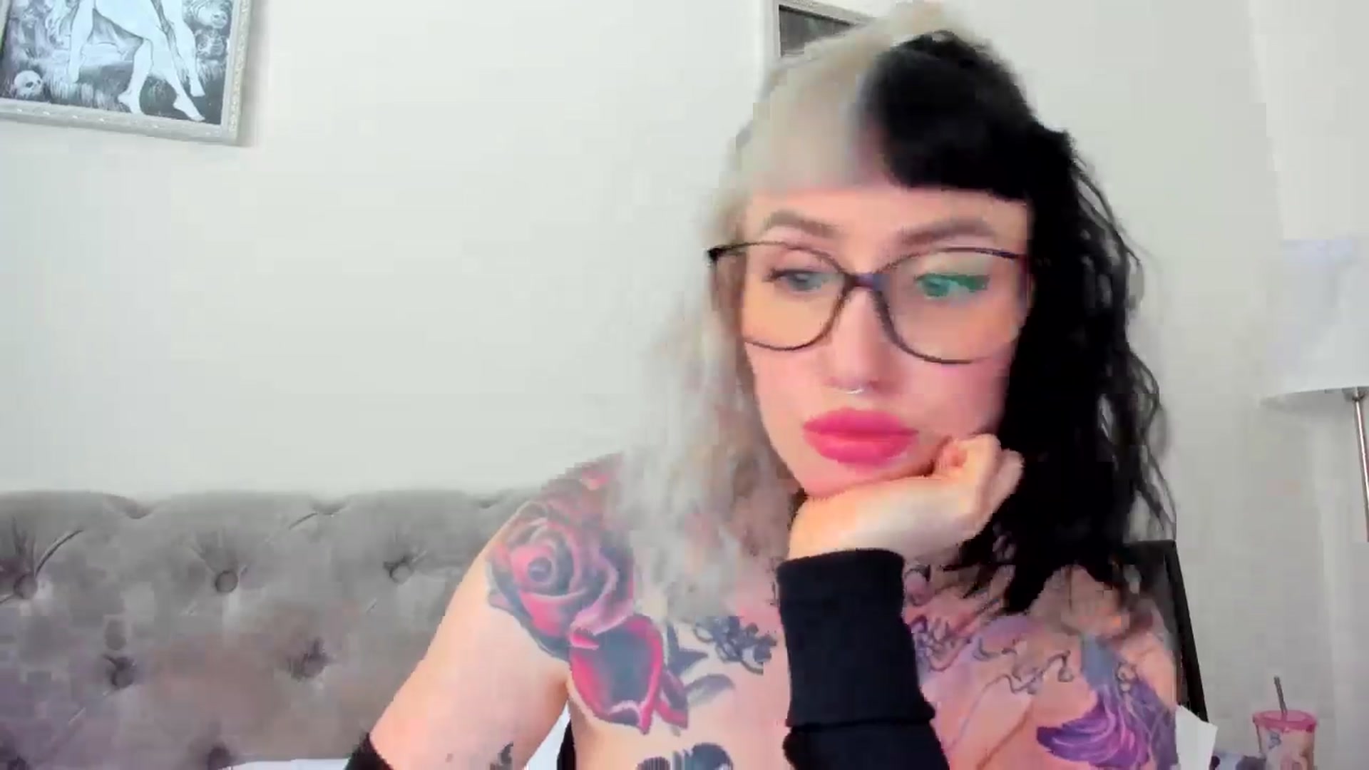Gallery image thumbnail from Elis_Bathory's myfreecams stream on, 08/08/2025, 13:09 image 5 of 20