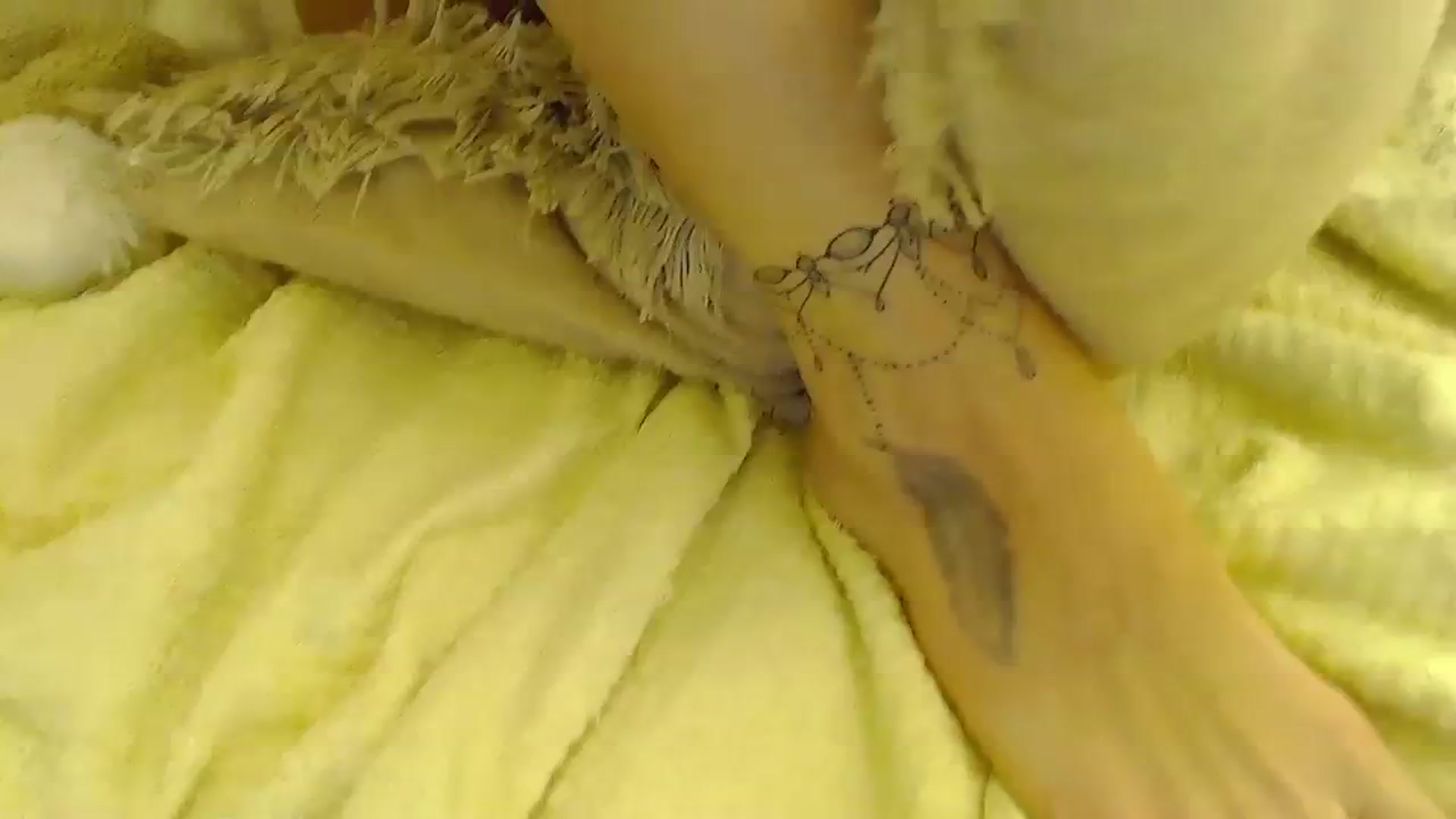 Gallery image thumbnail from EliseFoxx's myfreecams stream on, 11/15/2023, 13:21 image 14 of 20