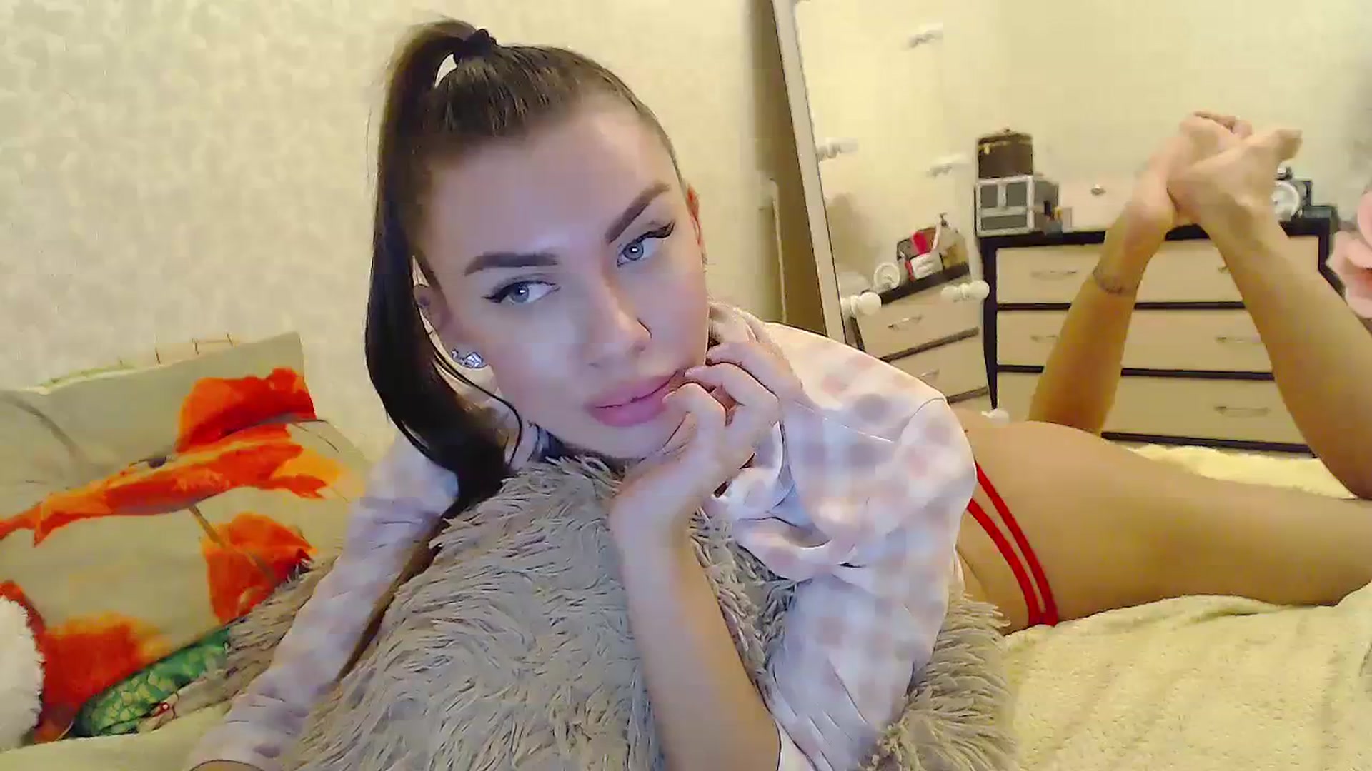 Gallery image thumbnail from EliseFoxx's myfreecams stream on, 12/07/2023, 12:52 image 19 of 20