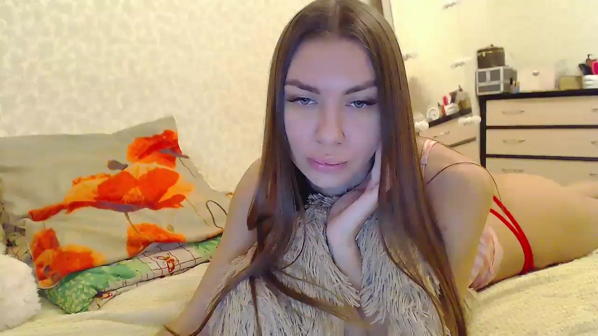 Gallery image thumbnail from EliseFoxx's myfreecams stream on, 12/10/2023, 14:00 image 18 of 20