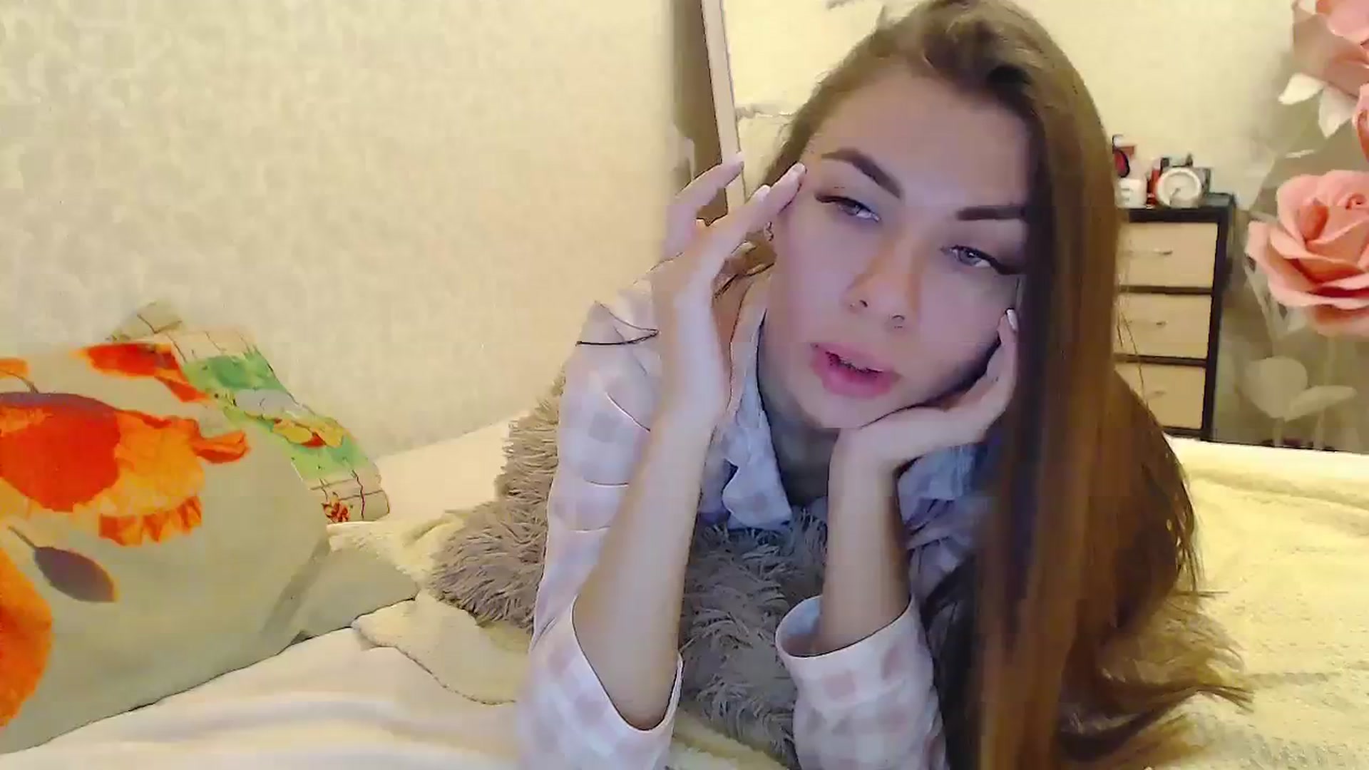 Gallery image thumbnail from EliseFoxx's myfreecams stream on, 12/30/2023, 02:53 image 19 of 20