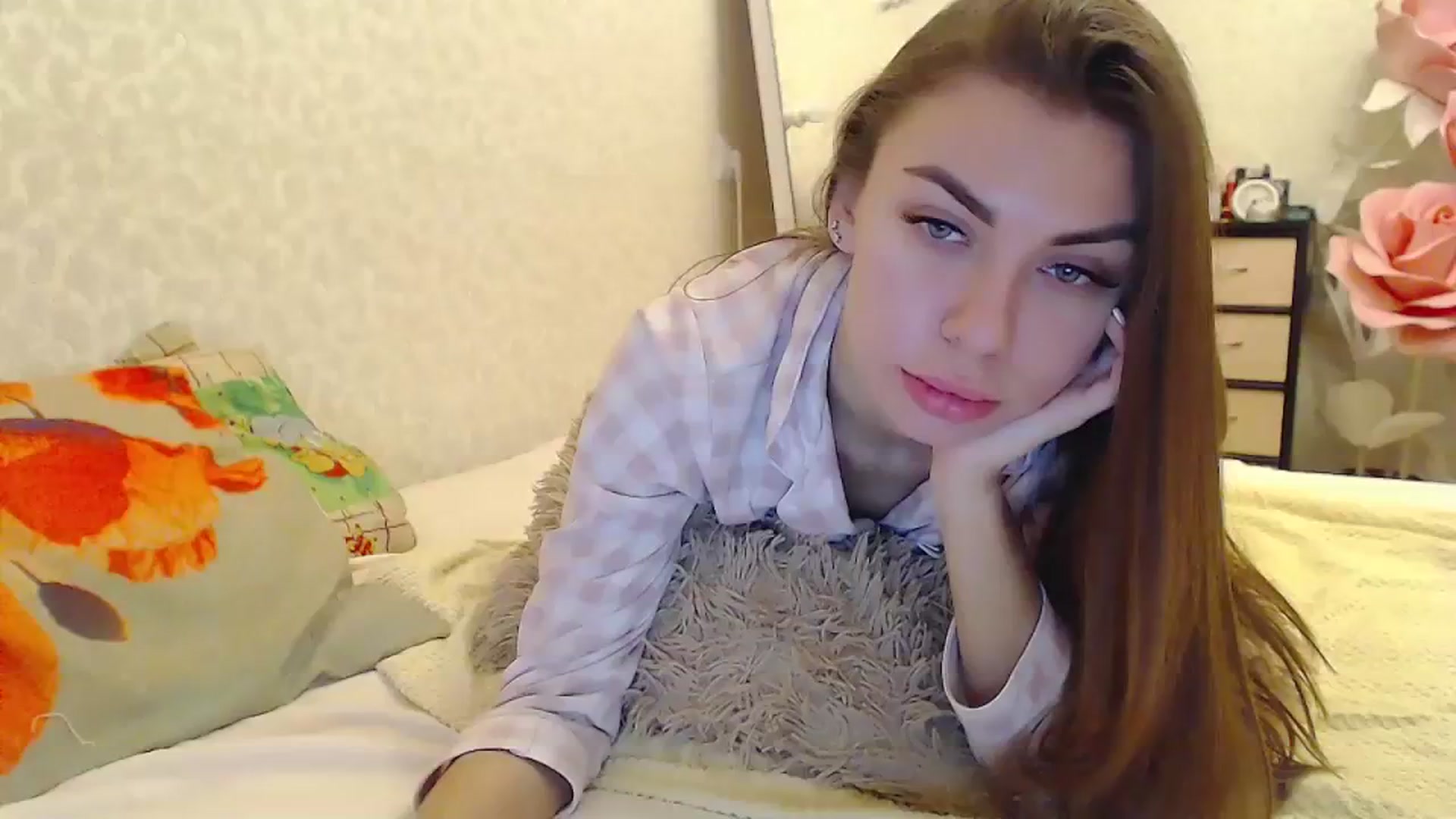 Gallery image thumbnail from EliseFoxx's myfreecams stream on, 12/30/2023, 02:53 image 9 of 20