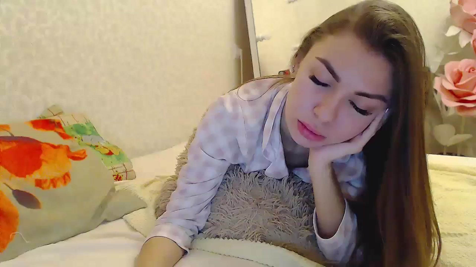 Gallery image thumbnail from EliseFoxx's myfreecams stream on, 12/30/2023, 02:53 image 11 of 20
