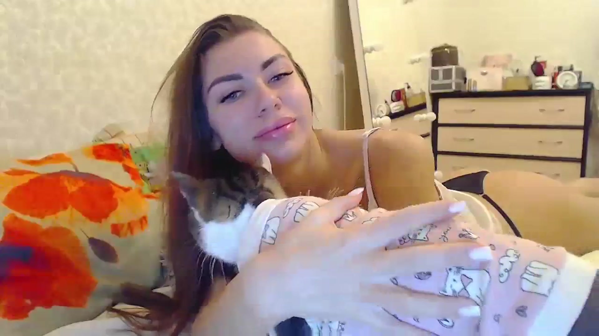 Gallery image thumbnail from EliseFoxx's myfreecams stream on, 12/31/2023, 02:28 image 3 of 20