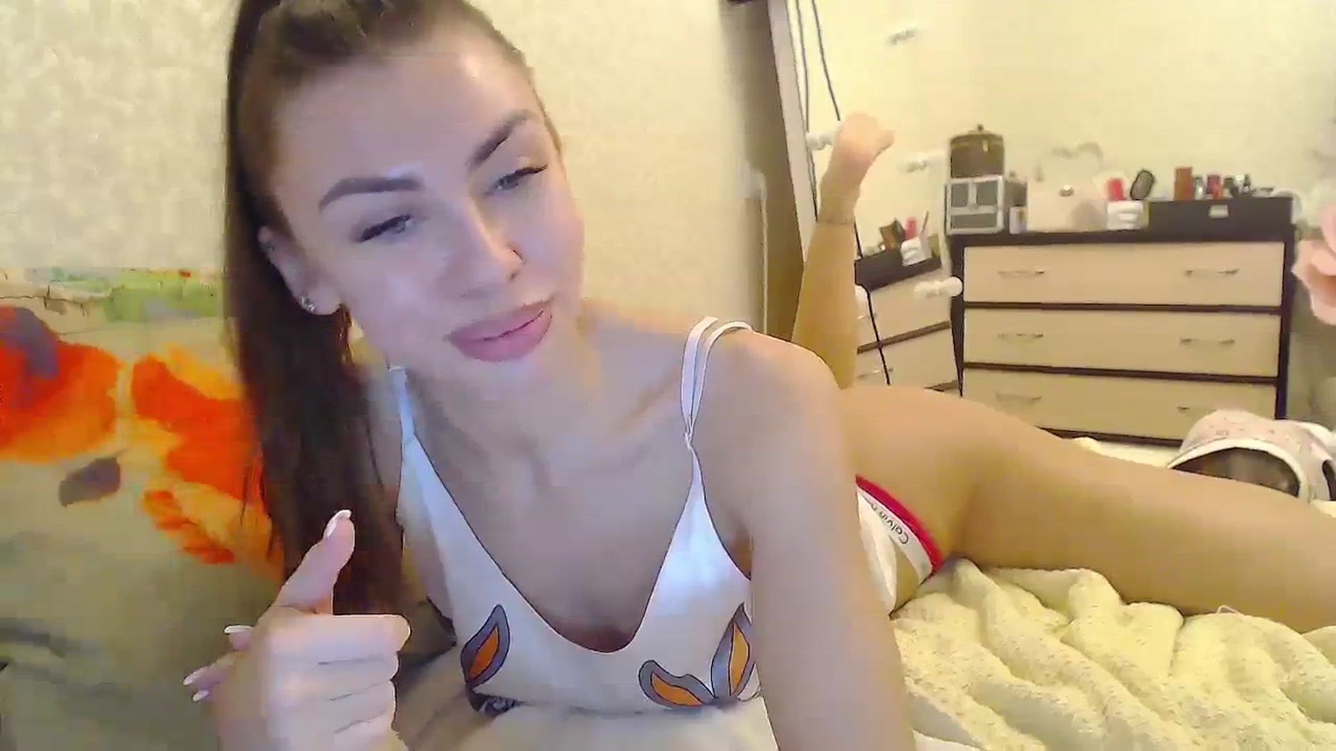 Gallery image thumbnail from EliseFoxx's myfreecams stream on, 01/18/2024, 13:01 image 19 of 20