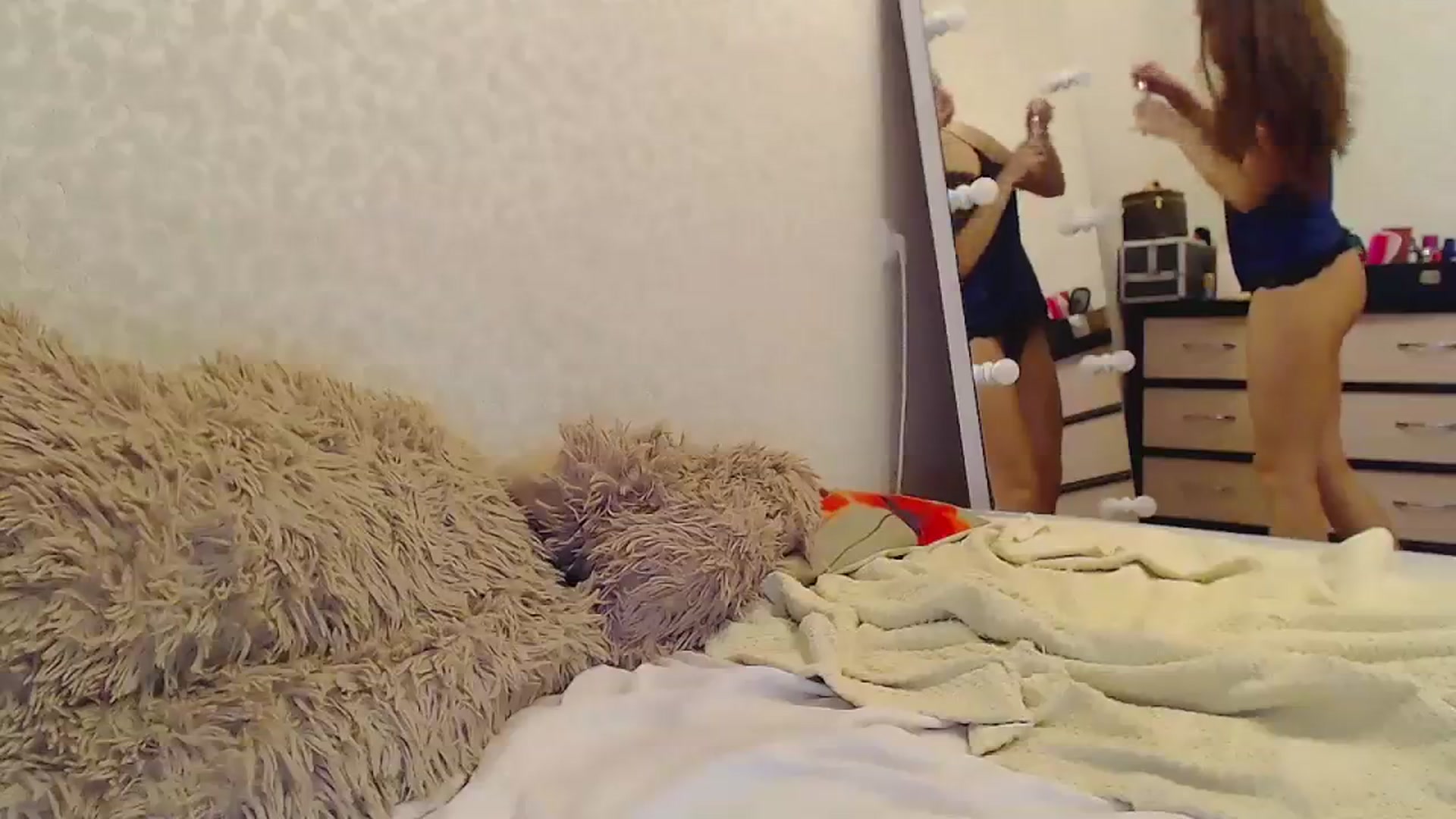 Gallery image thumbnail from EliseFoxx's myfreecams stream on, 02/09/2024, 02:42 image 9 of 20
