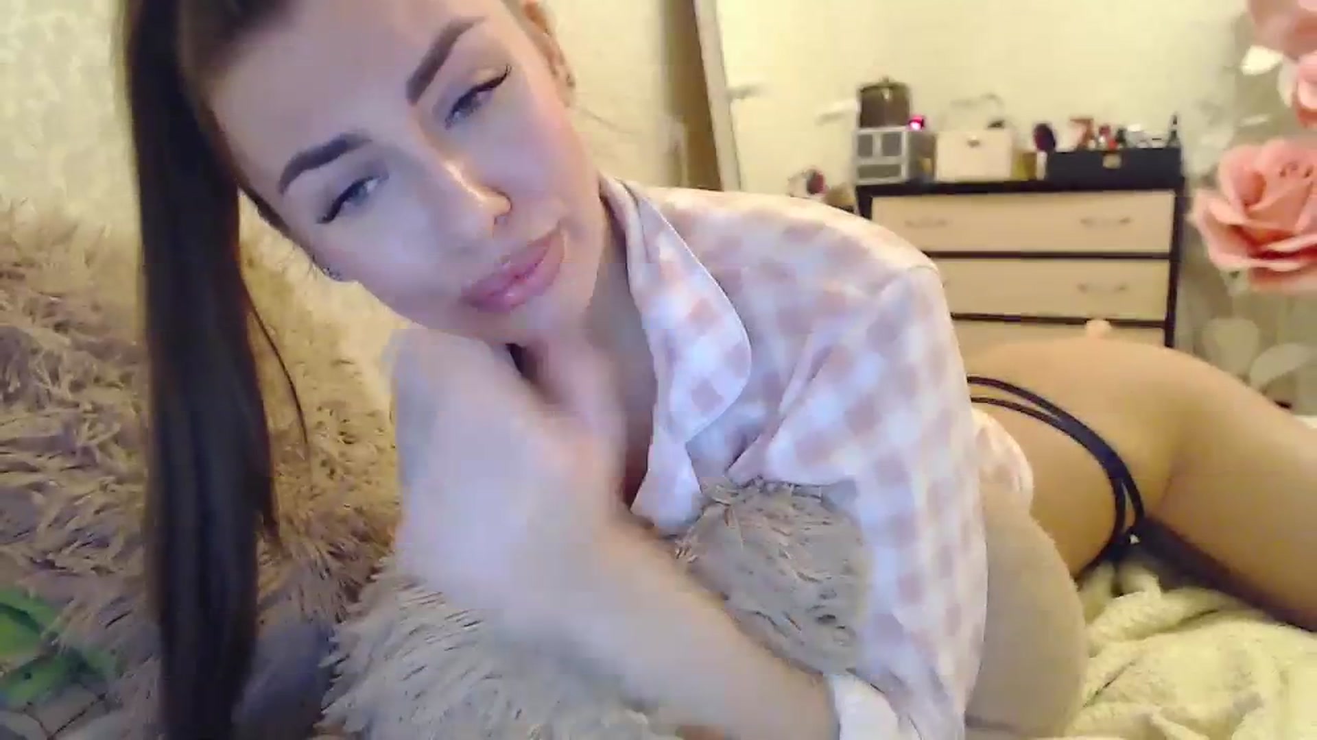 Gallery image thumbnail from EliseFoxx's myfreecams stream on, 02/12/2024, 13:26 image 11 of 20