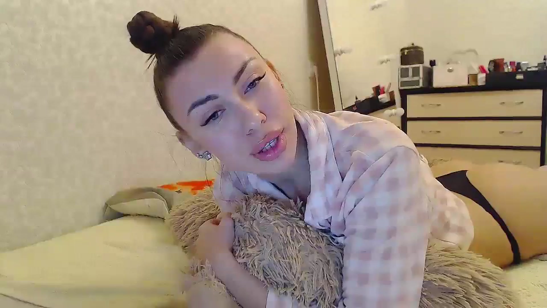 Gallery image thumbnail from EliseFoxx's myfreecams stream on, 02/24/2024, 14:09 image 9 of 20