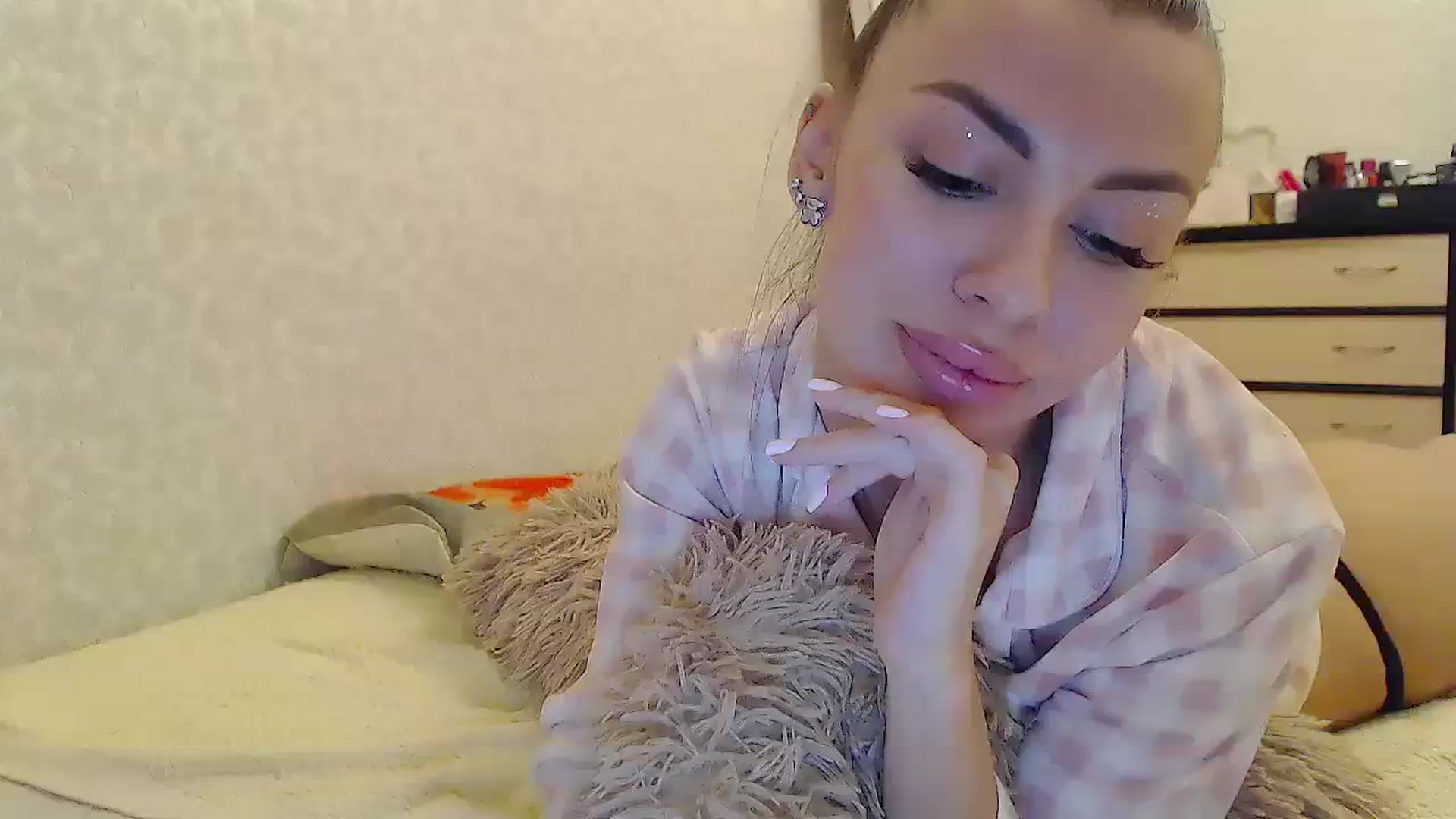 Gallery image thumbnail from EliseFoxx's myfreecams stream on, 02/24/2024, 14:09 image 11 of 20