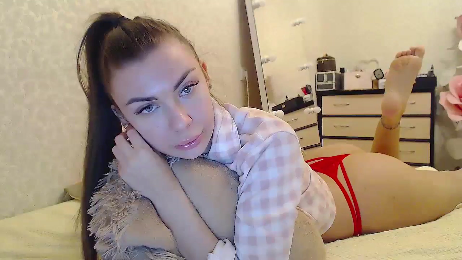 Gallery image thumbnail from EliseFoxx's myfreecams stream on, 02/28/2024, 14:03 image 8 of 20