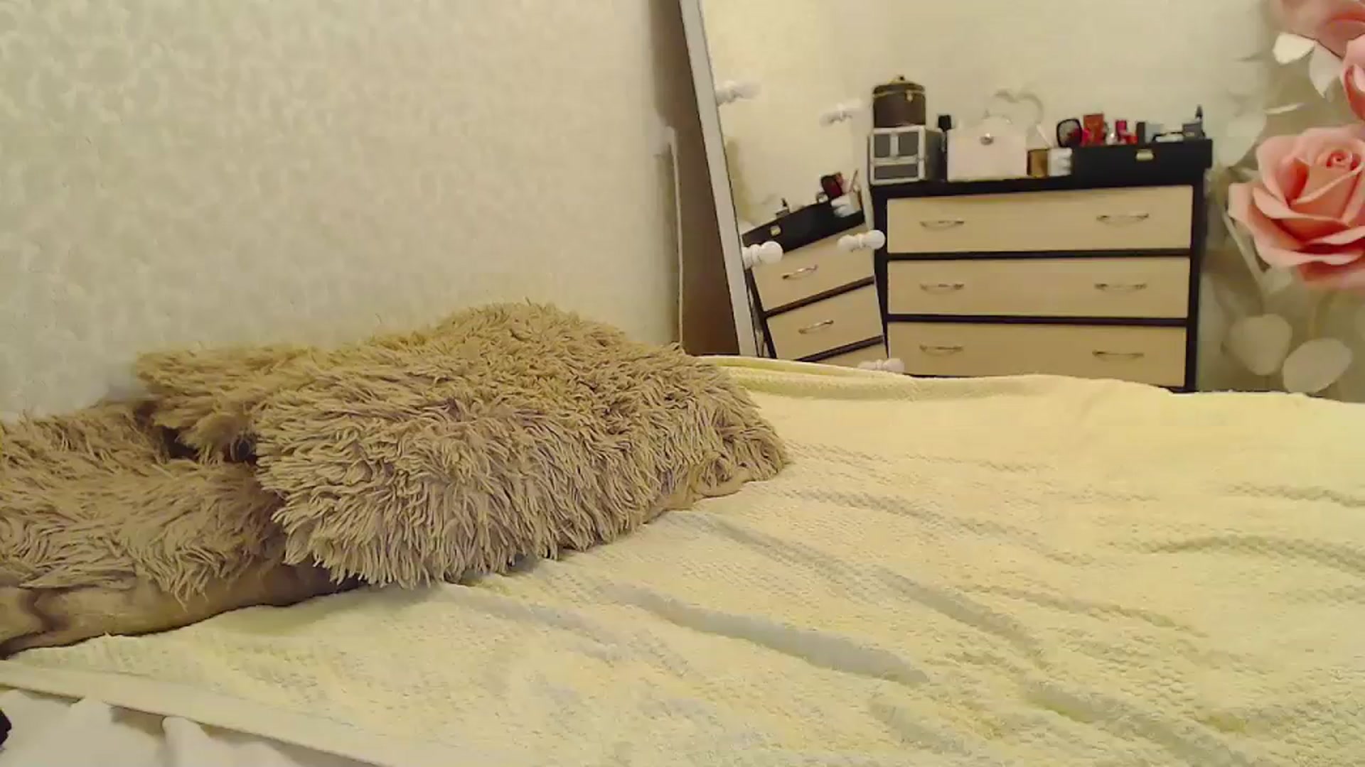 Gallery image thumbnail from EliseFoxx's myfreecams stream on, 03/07/2024, 15:50 image 3 of 20