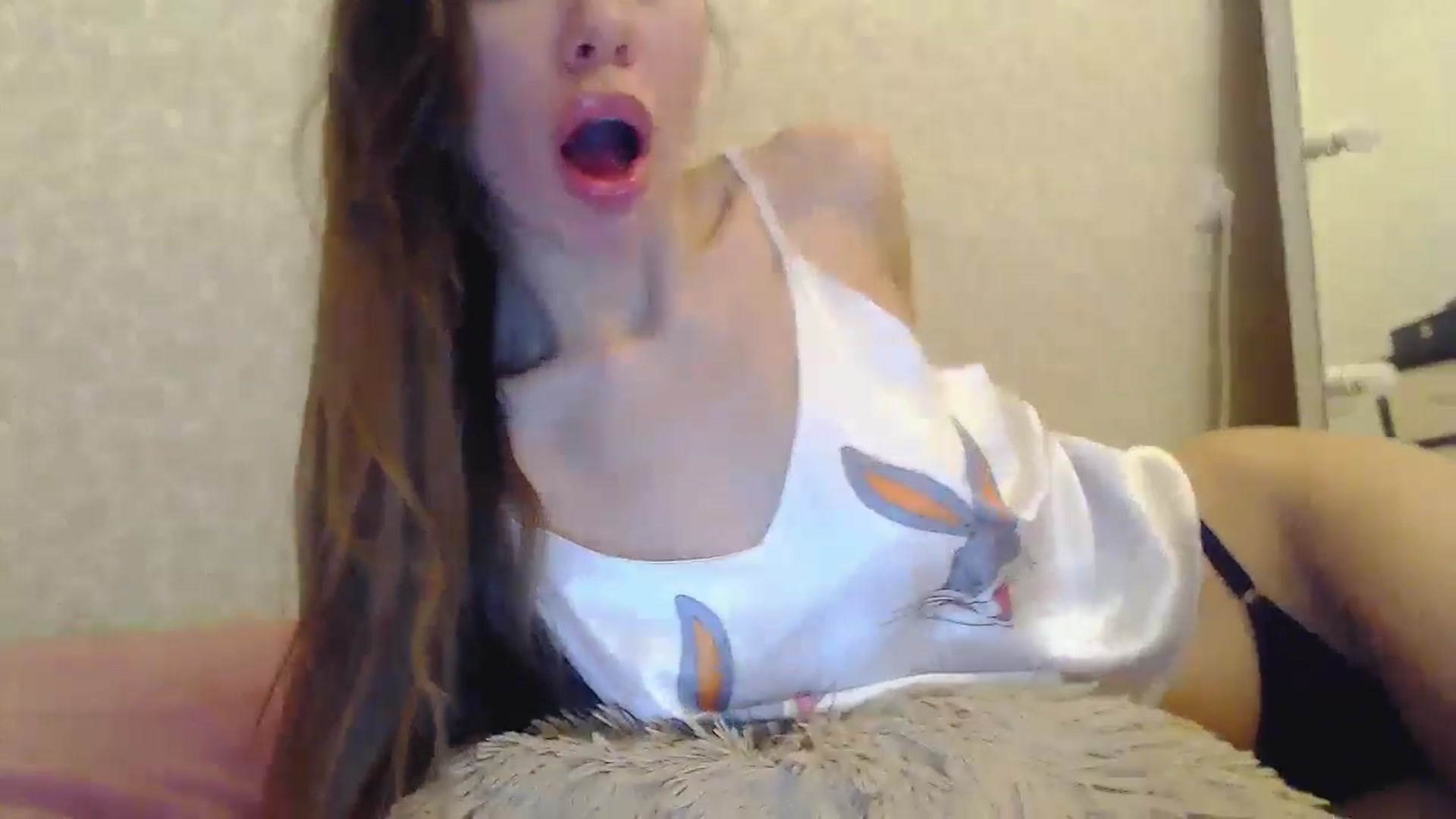 Gallery image thumbnail from EliseFoxx's myfreecams stream on, 12/25/2024, 13:35 image 4 of 20