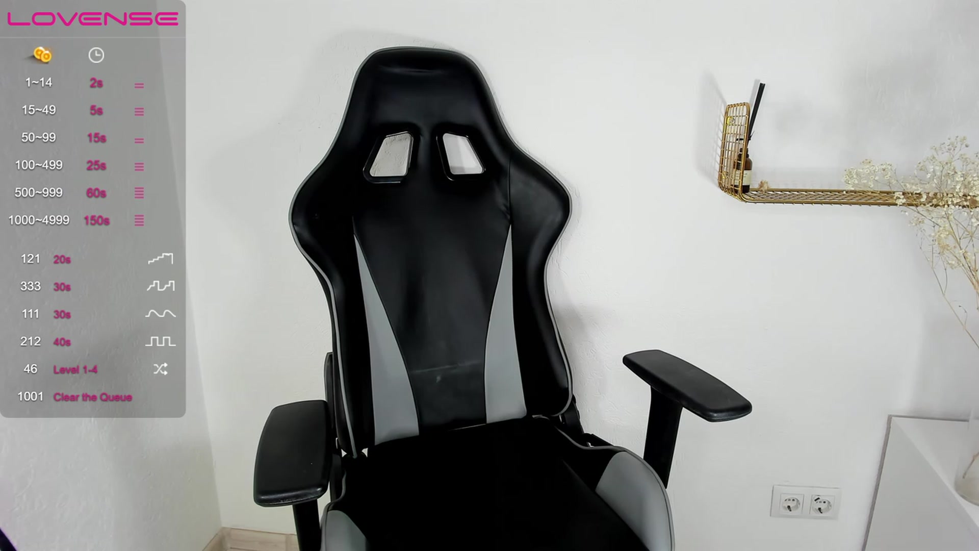 Gallery image thumbnail from Elise_wood's myfreecams stream on, 02/02/2023, 21:40 image 13 of 20