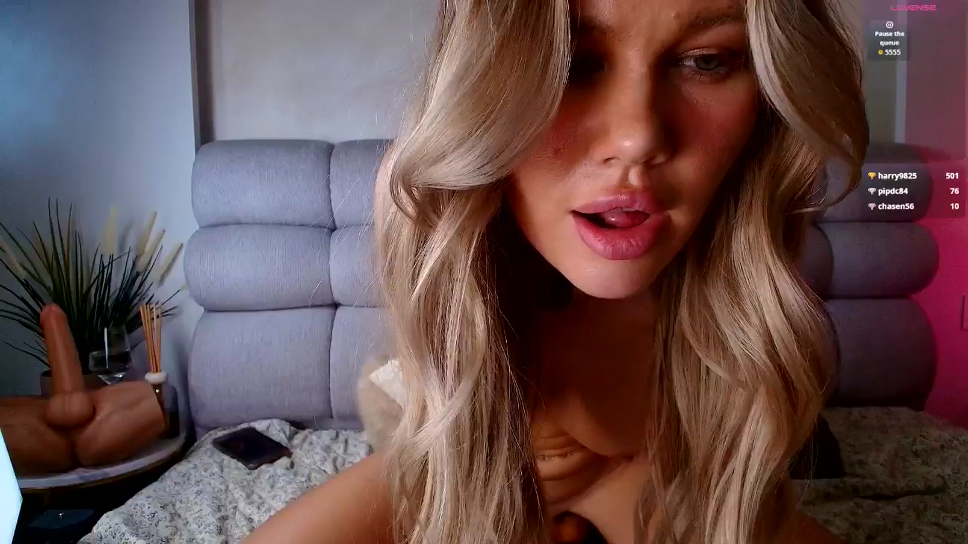 Gallery image thumbnail from Elise_wood's myfreecams stream on, 01/06/2026, 10:02 image 10 of 20