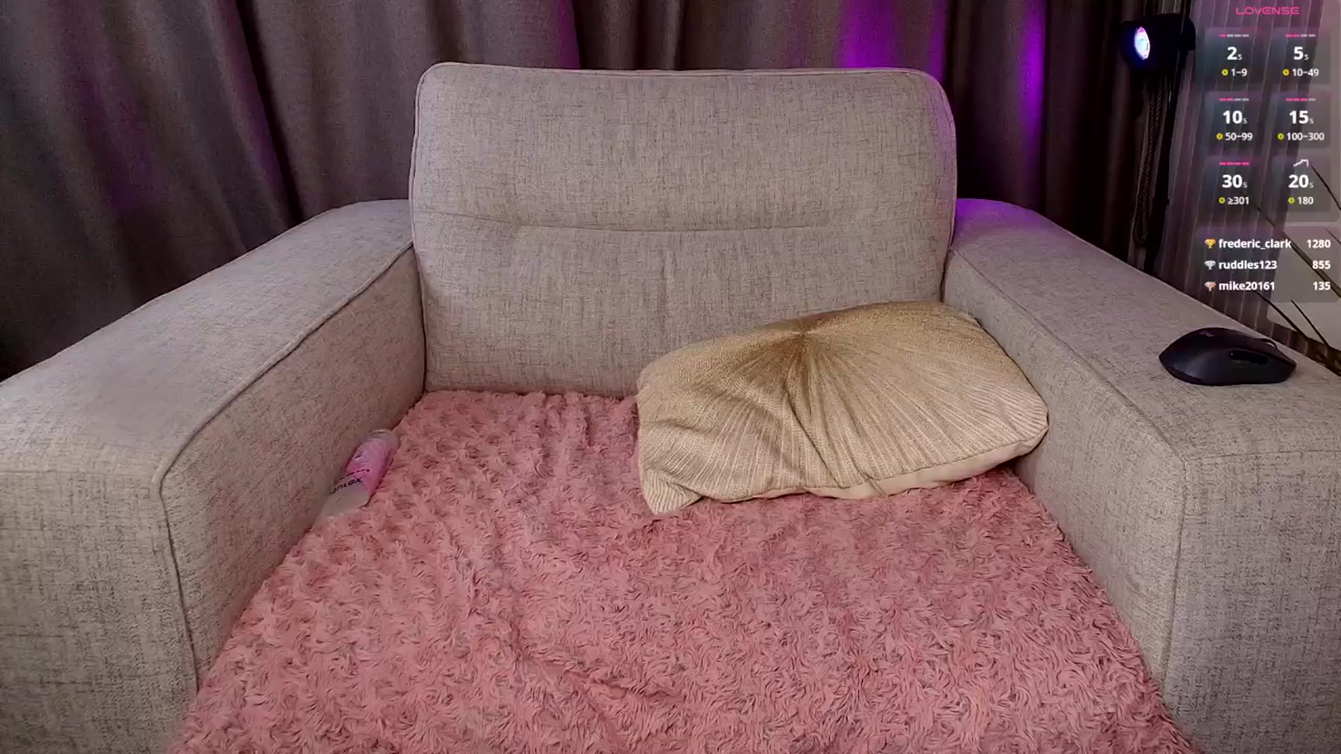 Gallery image thumbnail from Elise_wood's myfreecams stream on, 01/20/2026, 09:21 image 3 of 20