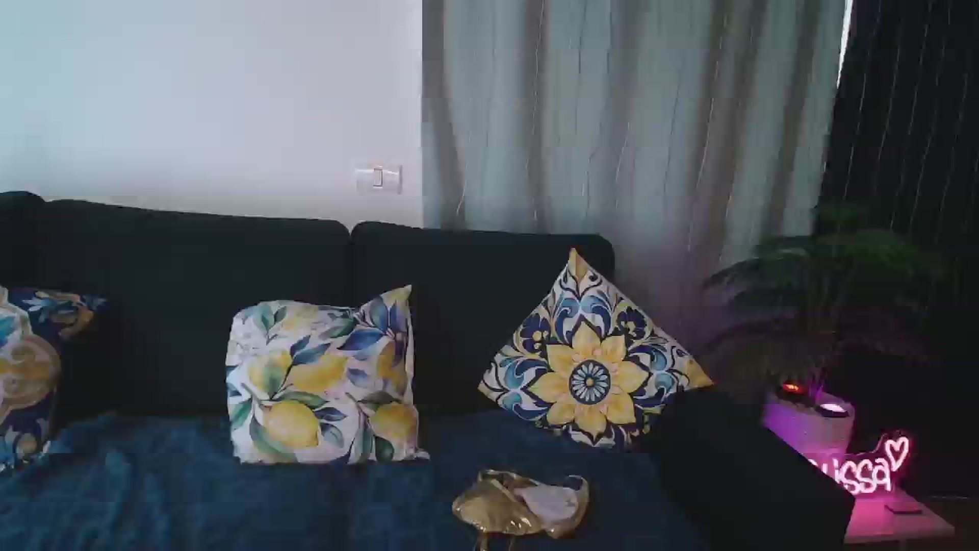 Gallery image thumbnail from ElissaBeats's myfreecams stream on, 07/12/2025, 06:31 image 1 of 20
