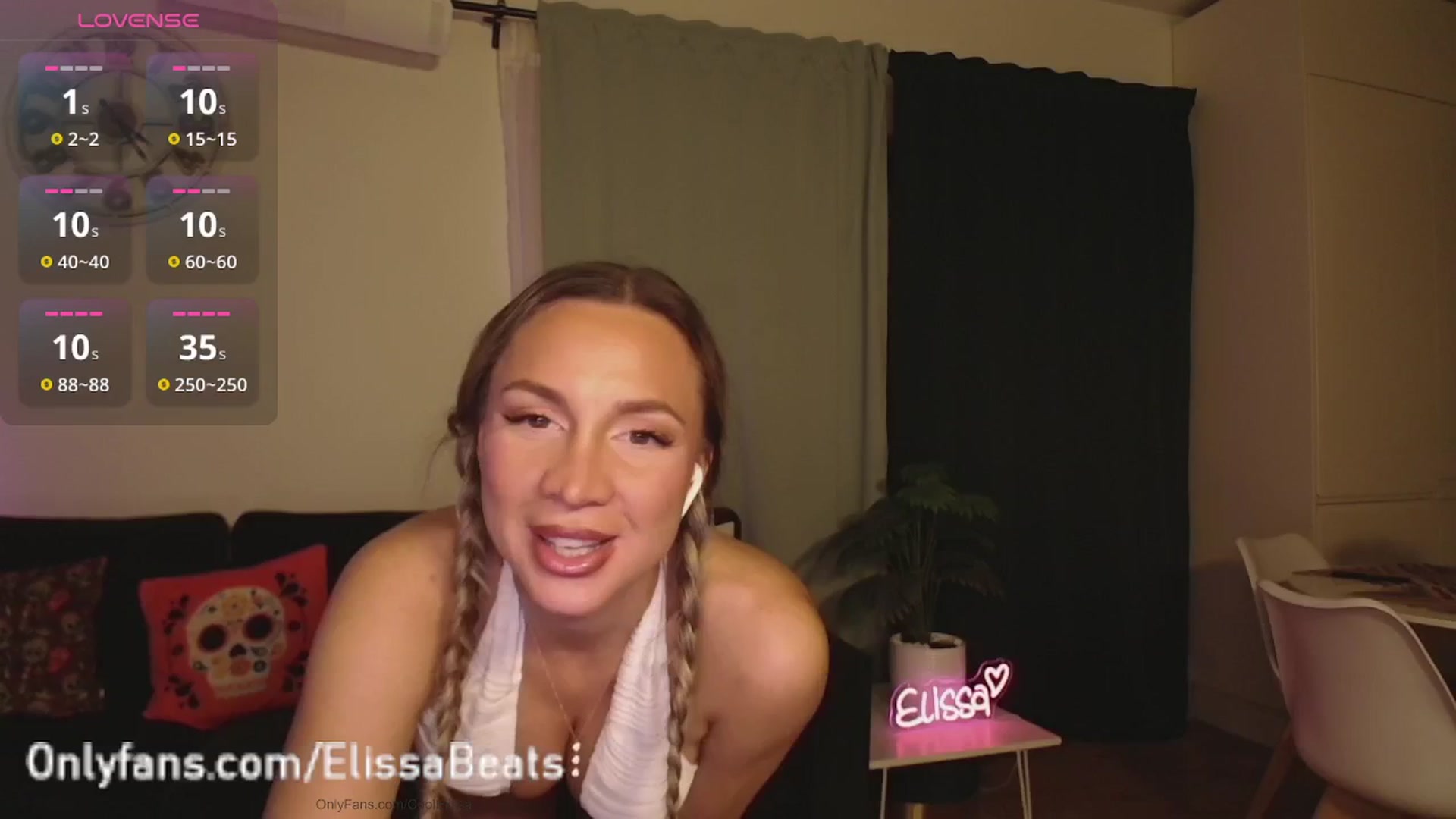 Gallery image thumbnail from ElissaBeats's myfreecams stream on, 11/09/2025, 03:28 image 7 of 20