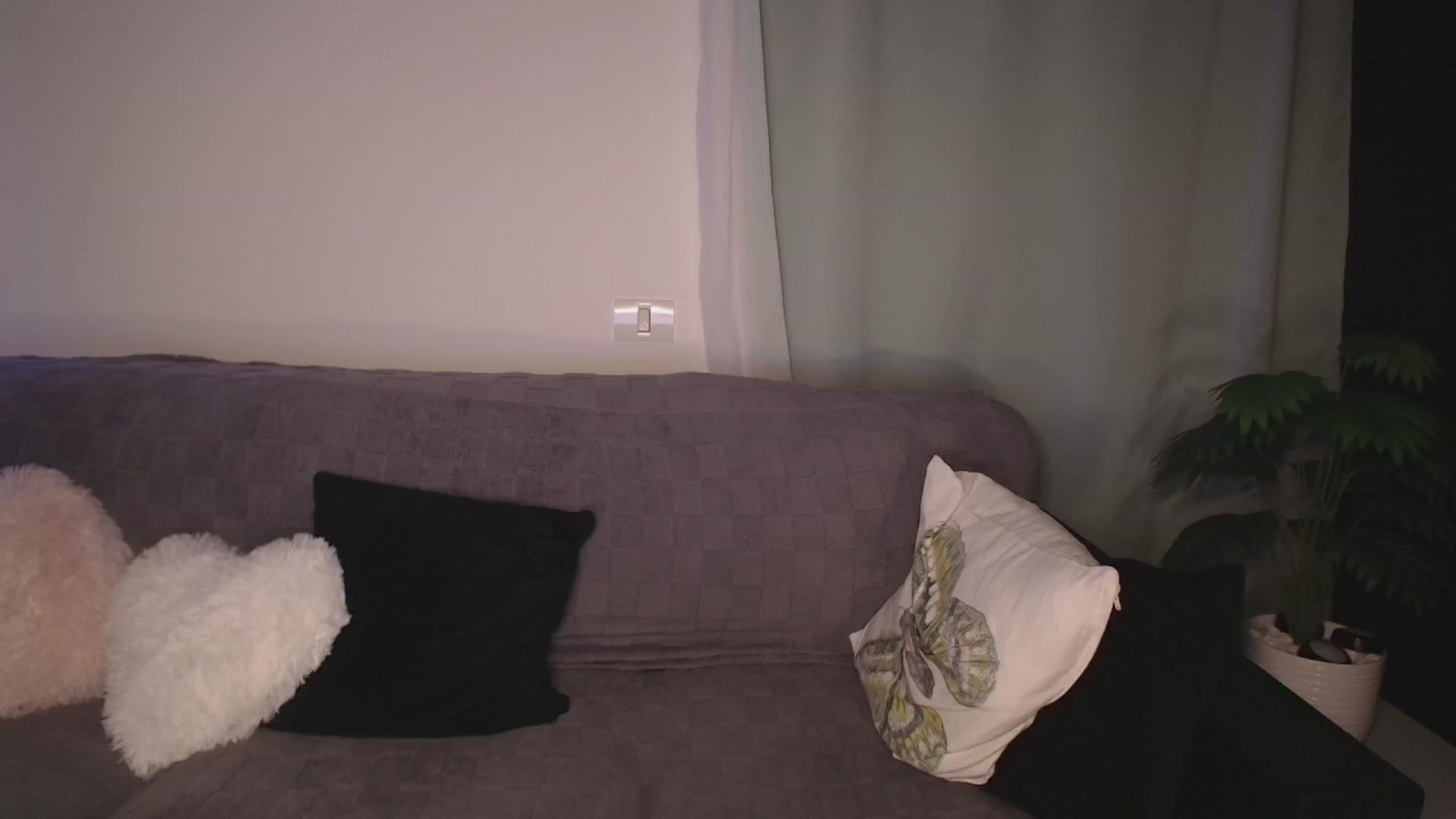 Gallery image thumbnail from ElissaBeats's myfreecams stream on, 02/03/2026, 05:33 image 13 of 20