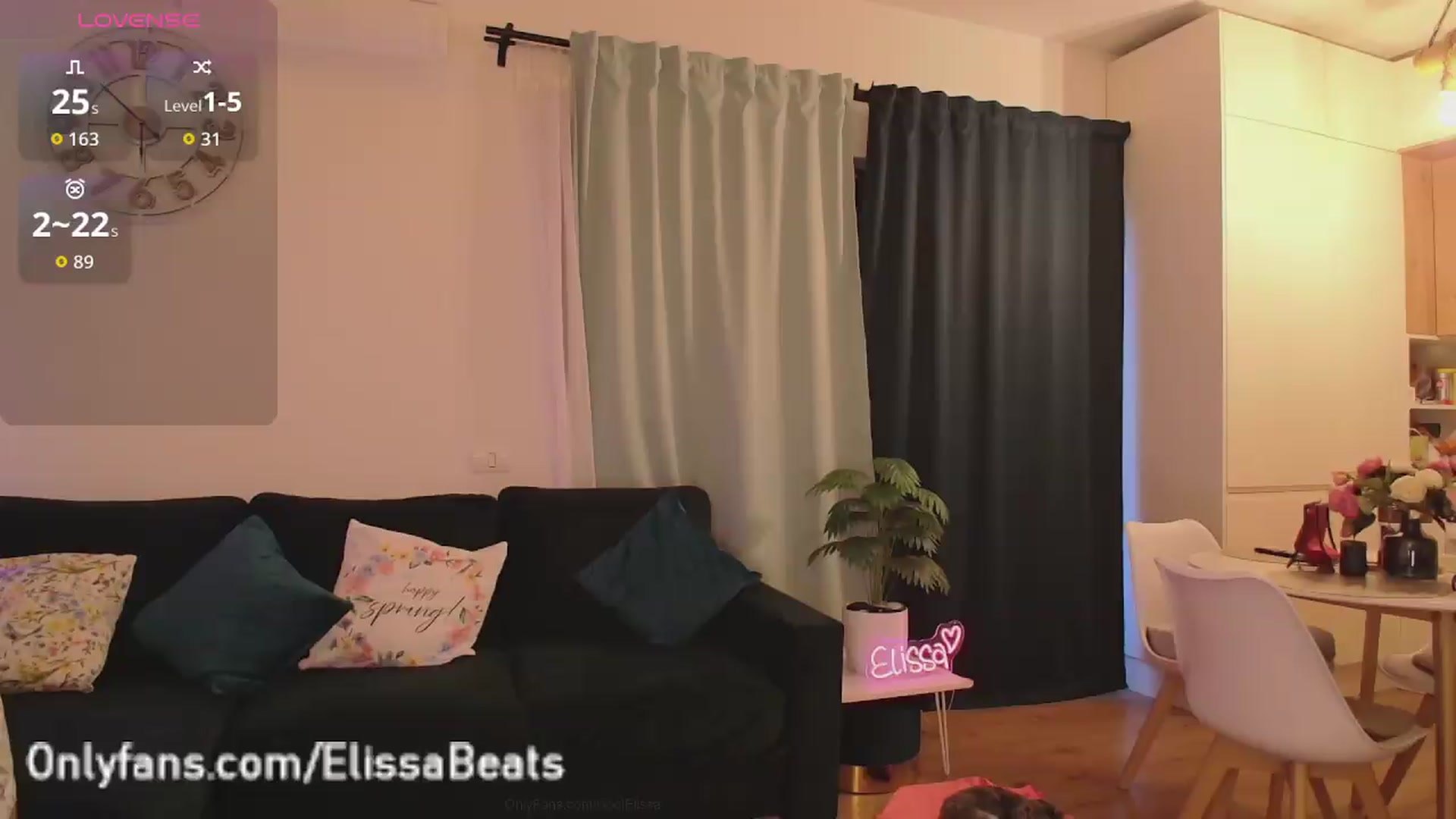 Gallery image thumbnail from ElissaBeats's myfreecams stream on, 06/06/2026, 03:33 image 1 of 20