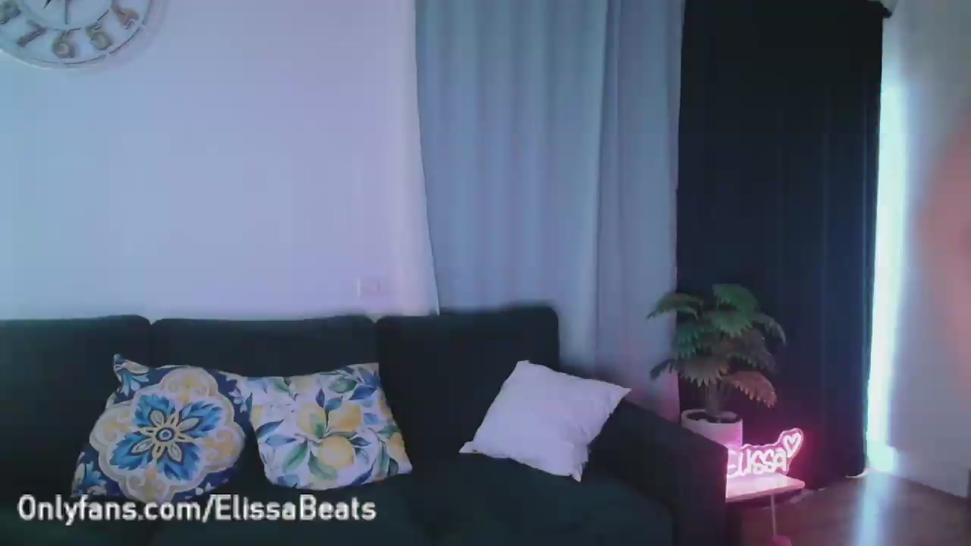 Gallery image thumbnail from ElissaBeats's myfreecams stream on, 07/04/2026, 04:16 image 18 of 20