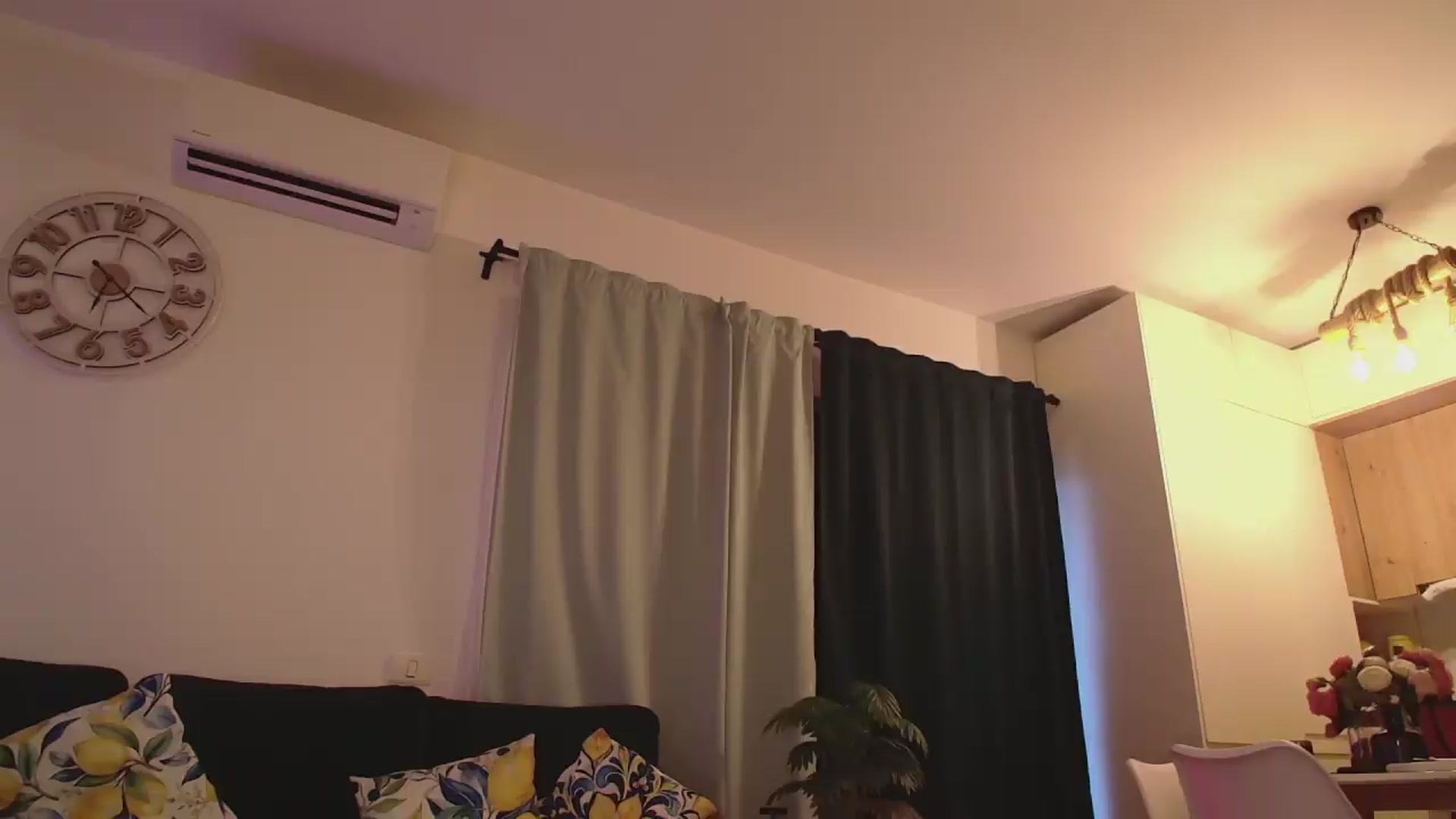 Gallery image thumbnail from ElissaBeats's myfreecams stream on, 07/21/2026, 03:31 image 18 of 20