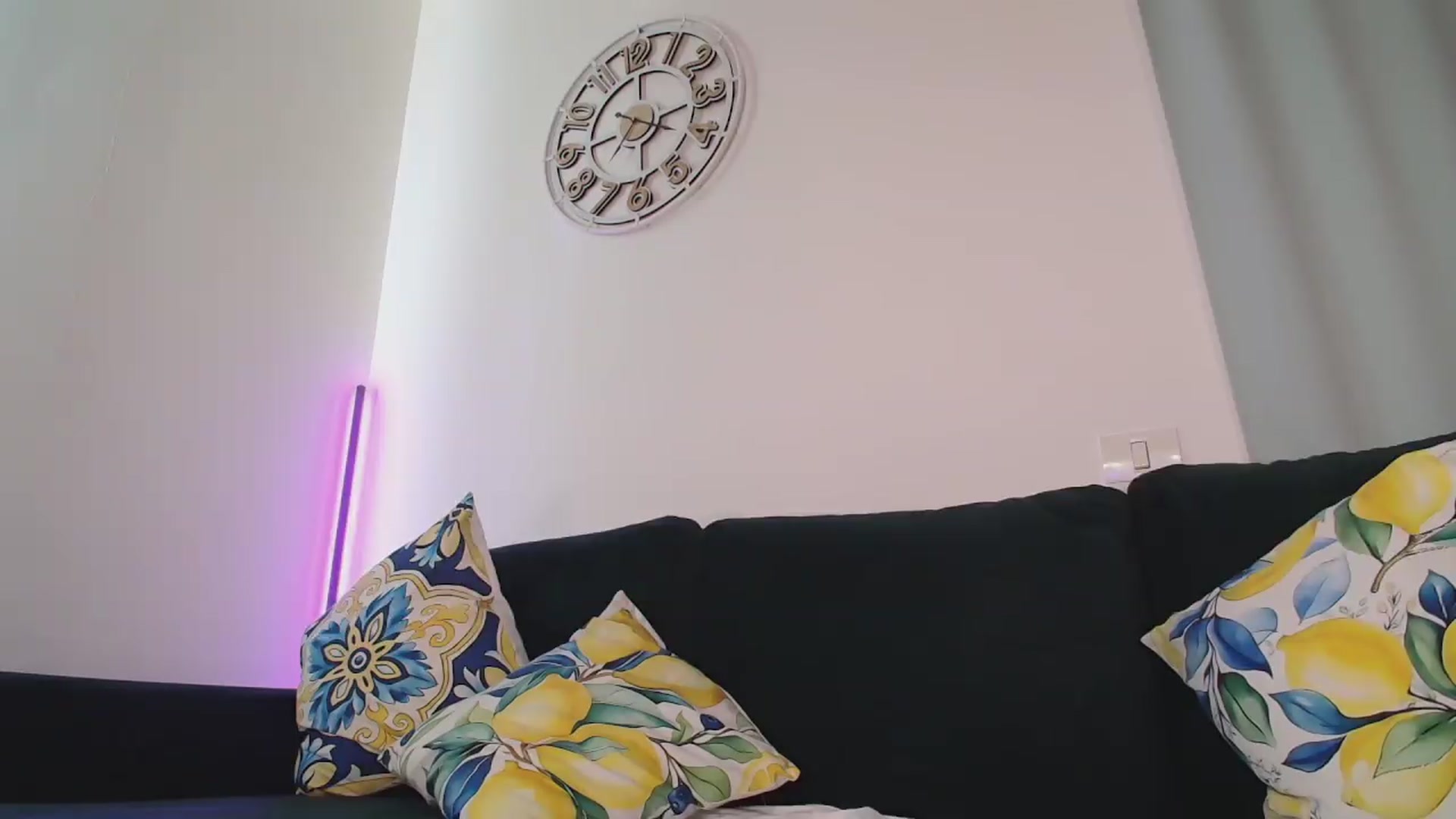 Gallery image thumbnail from ElissaBeats's myfreecams stream on, 08/11/2026, 04:37 image 20 of 20