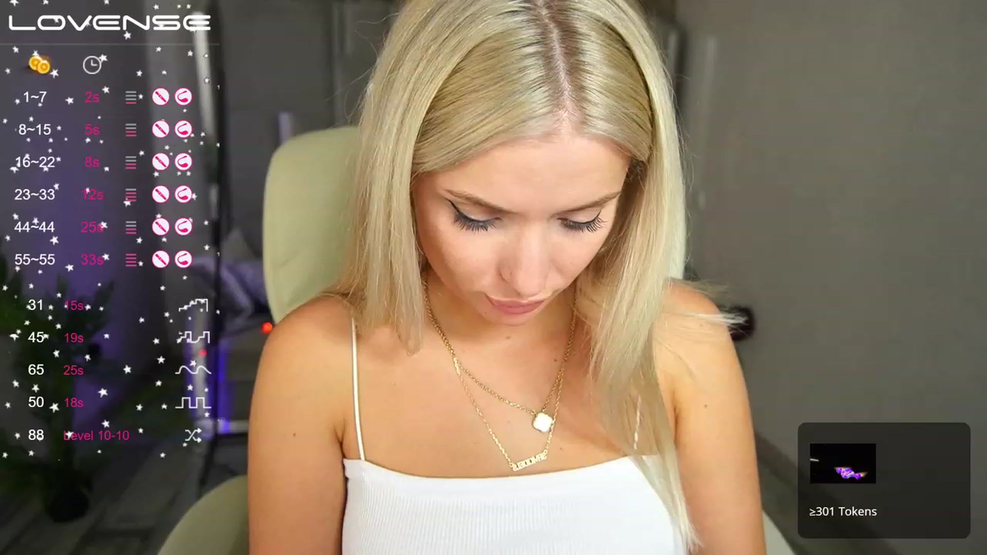Gallery image thumbnail from Elissa_Moon's myfreecams stream on, 08/13/2023, 11:34 image 20 of 20