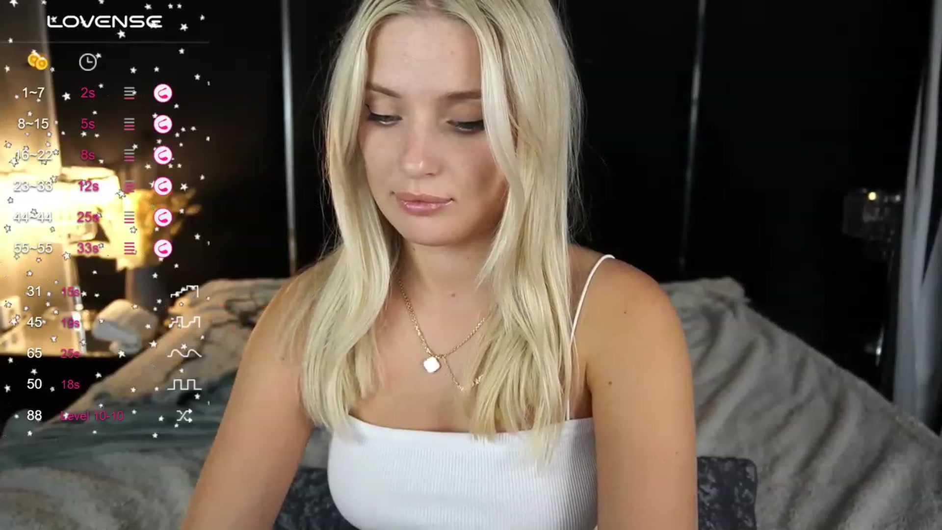Gallery image thumbnail from Elissa_Moon's myfreecams stream on, 08/20/2023, 10:50 image 8 of 20