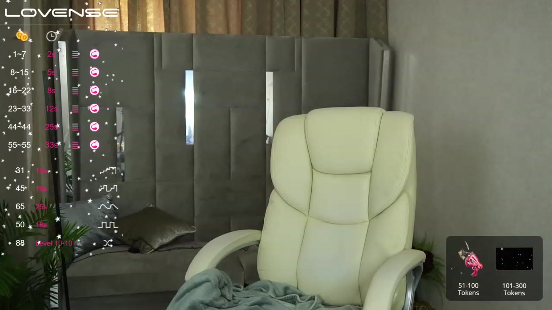 Gallery image thumbnail from Elissa_Moon's myfreecams stream on, 08/21/2023, 08:17 image 19 of 20