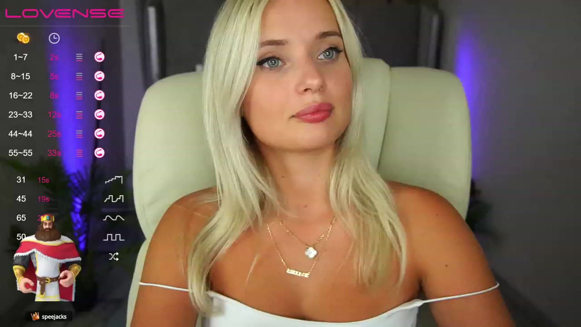 Gallery image thumbnail from Elissa_Moon's myfreecams stream on, 09/05/2023, 11:37 image 12 of 20