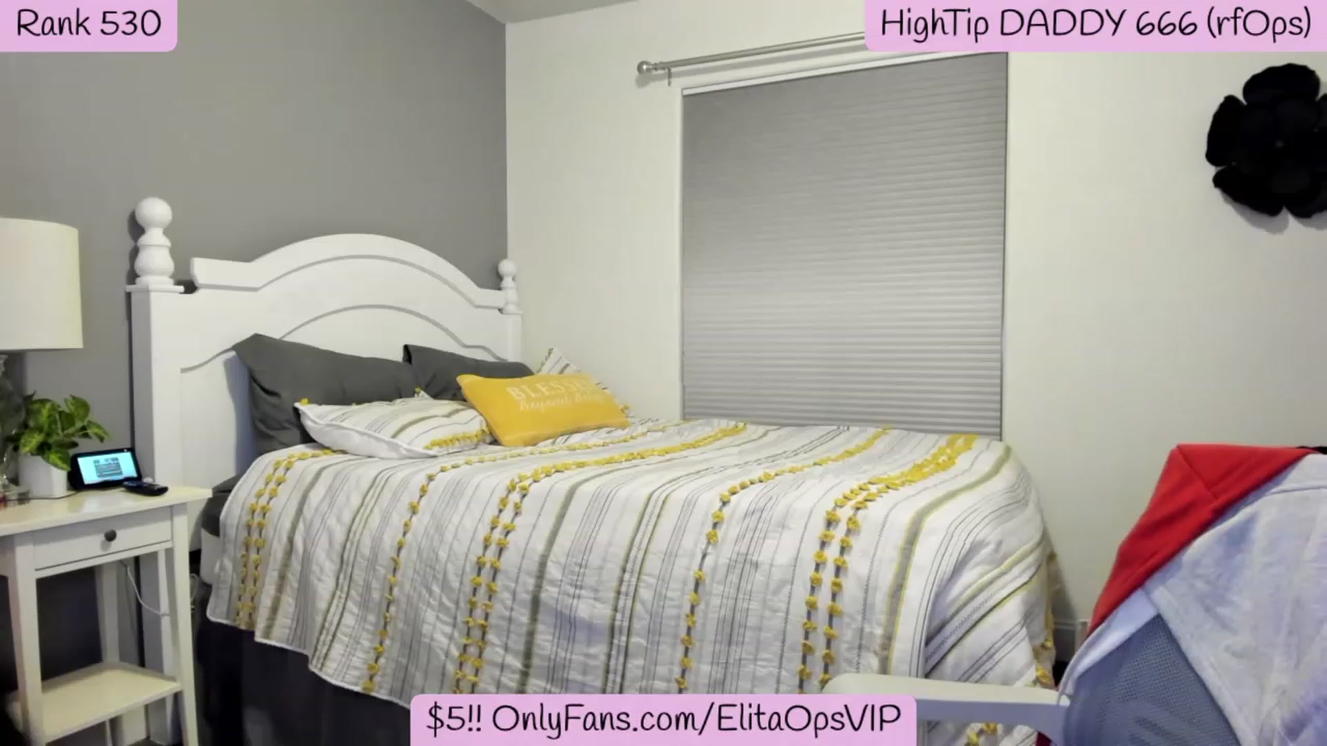 Gallery image thumbnail from ElitaOps's myfreecams stream on, 12/21/2022, 03:10 image 8 of 20