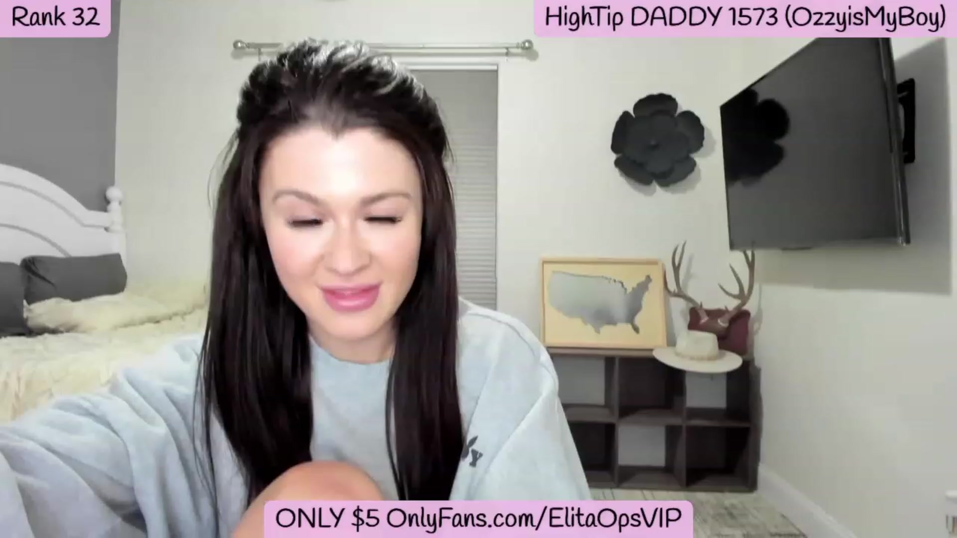 Gallery image thumbnail from ElitaOps's myfreecams stream on, 02/26/2023, 04:03 image 18 of 20