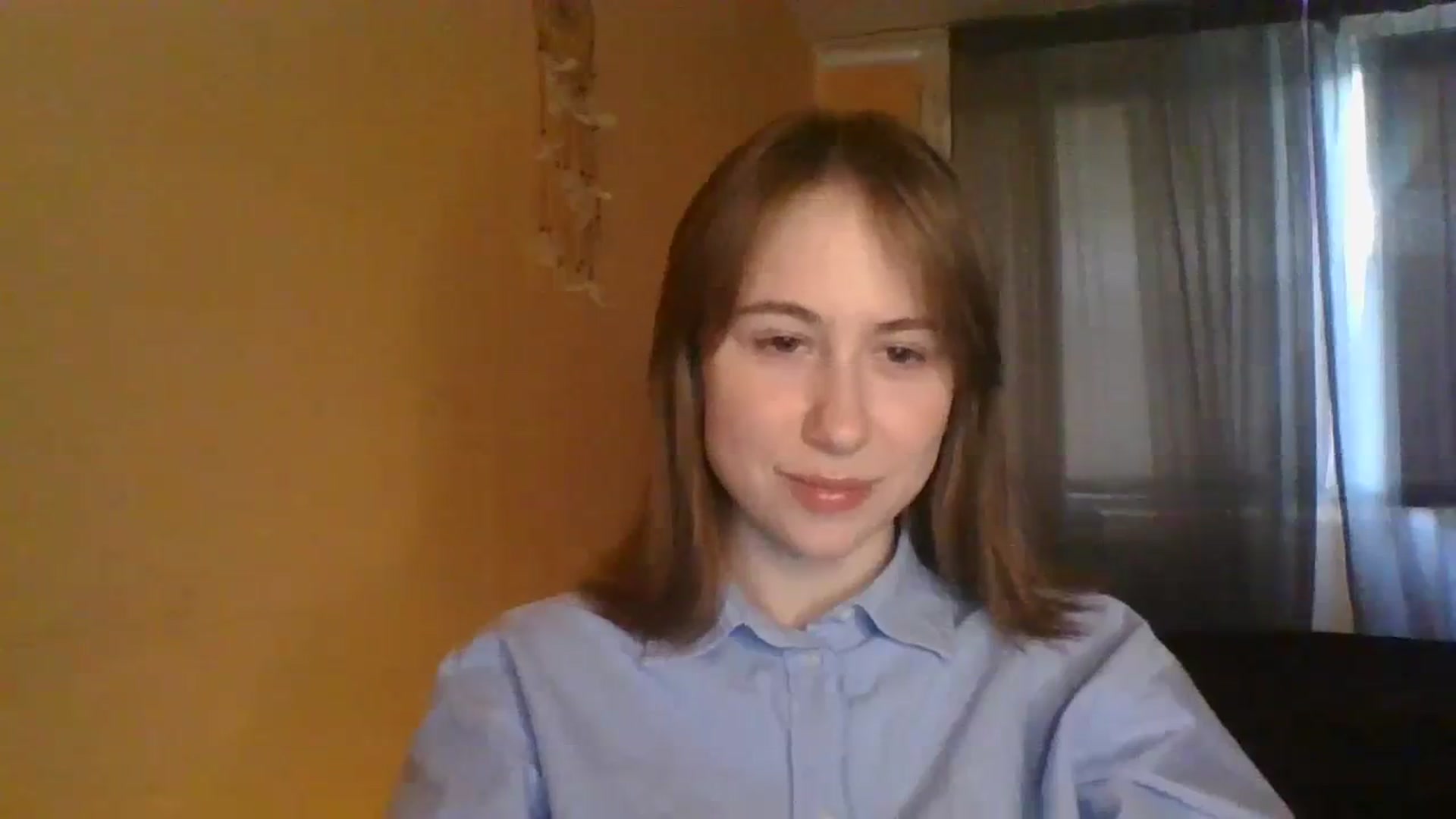 Gallery image thumbnail from Elix1r's myfreecams stream on, 03/15/2024, 16:34 image 6 of 20