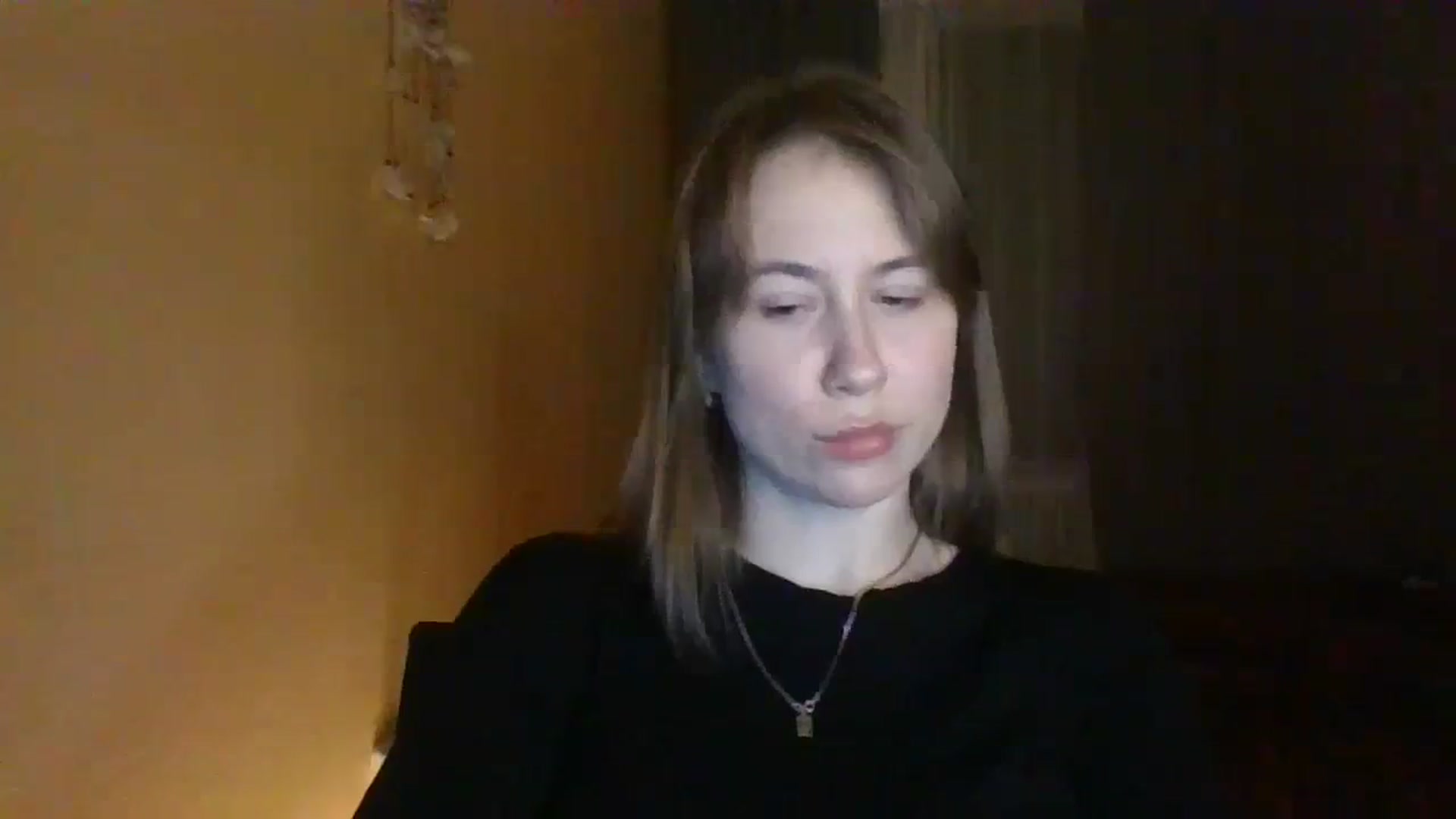 Gallery image thumbnail from Elix1r's myfreecams stream on, 03/24/2024, 23:18 image 16 of 20