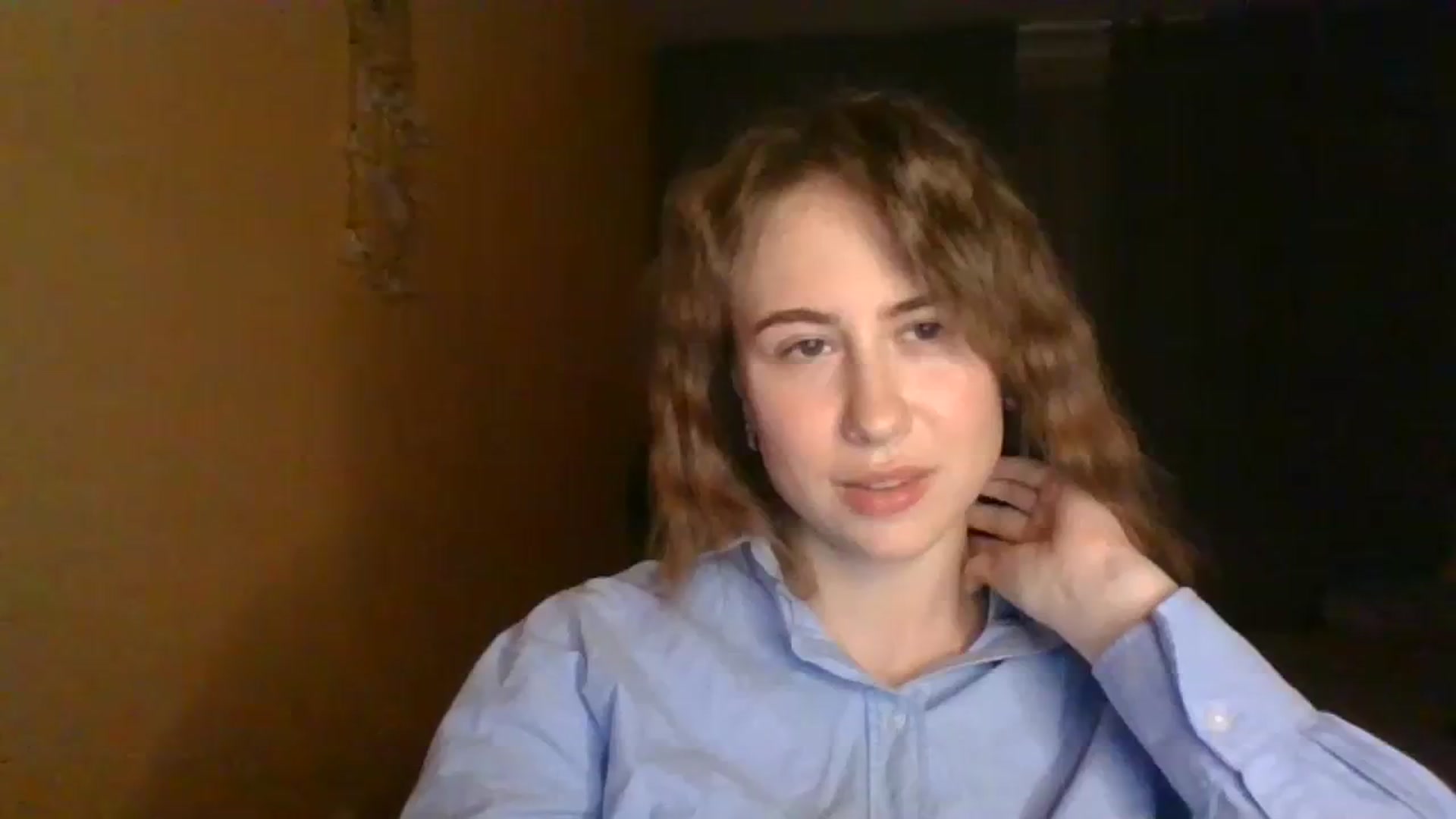 Gallery image thumbnail from Elix1r's myfreecams stream on, 04/06/2024, 21:52 image 3 of 20